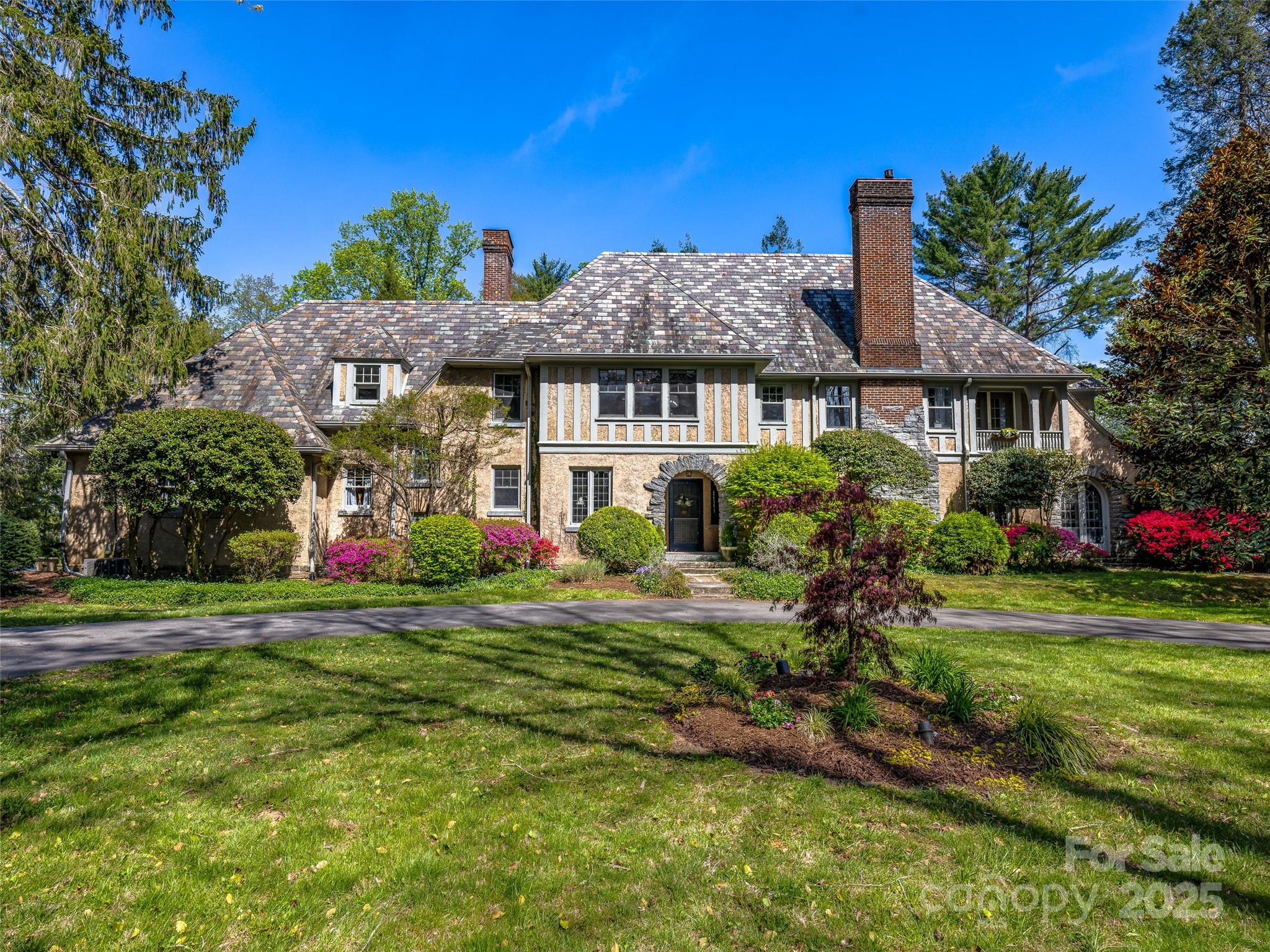 334 Vanderbilt Road