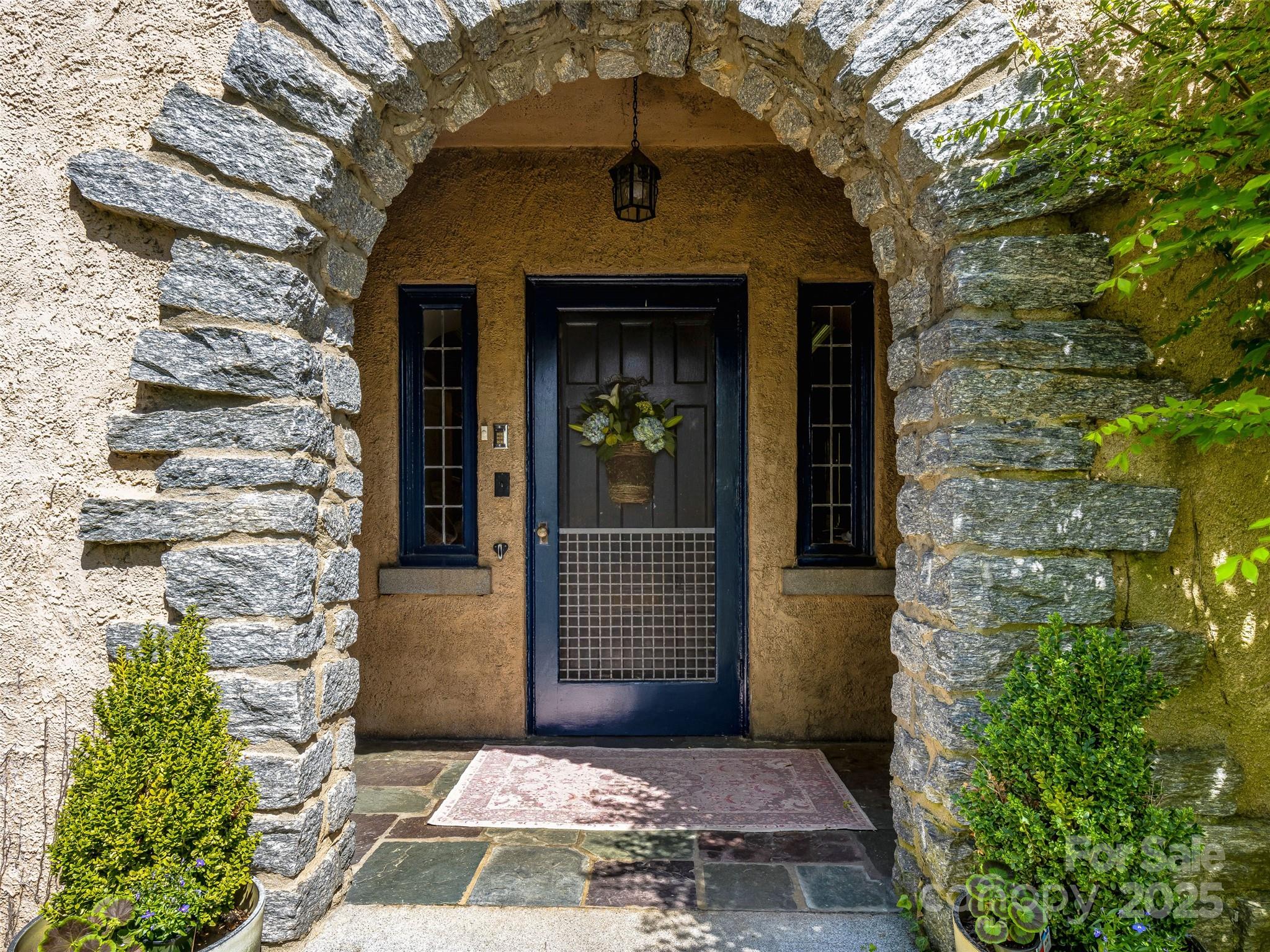 334 Vanderbilt Road