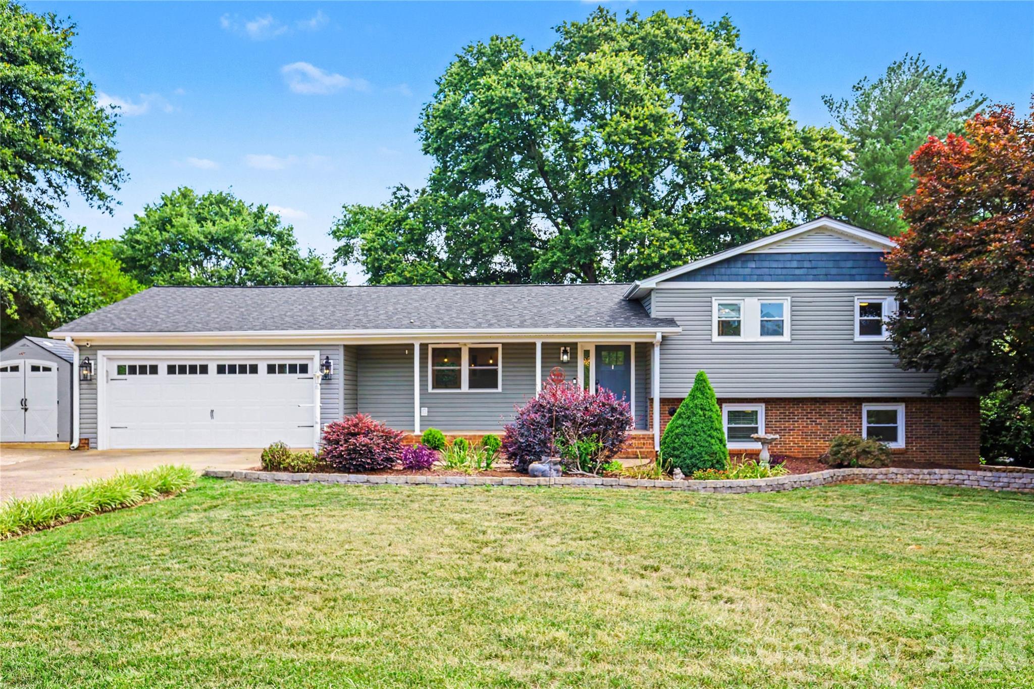 3035 River Road