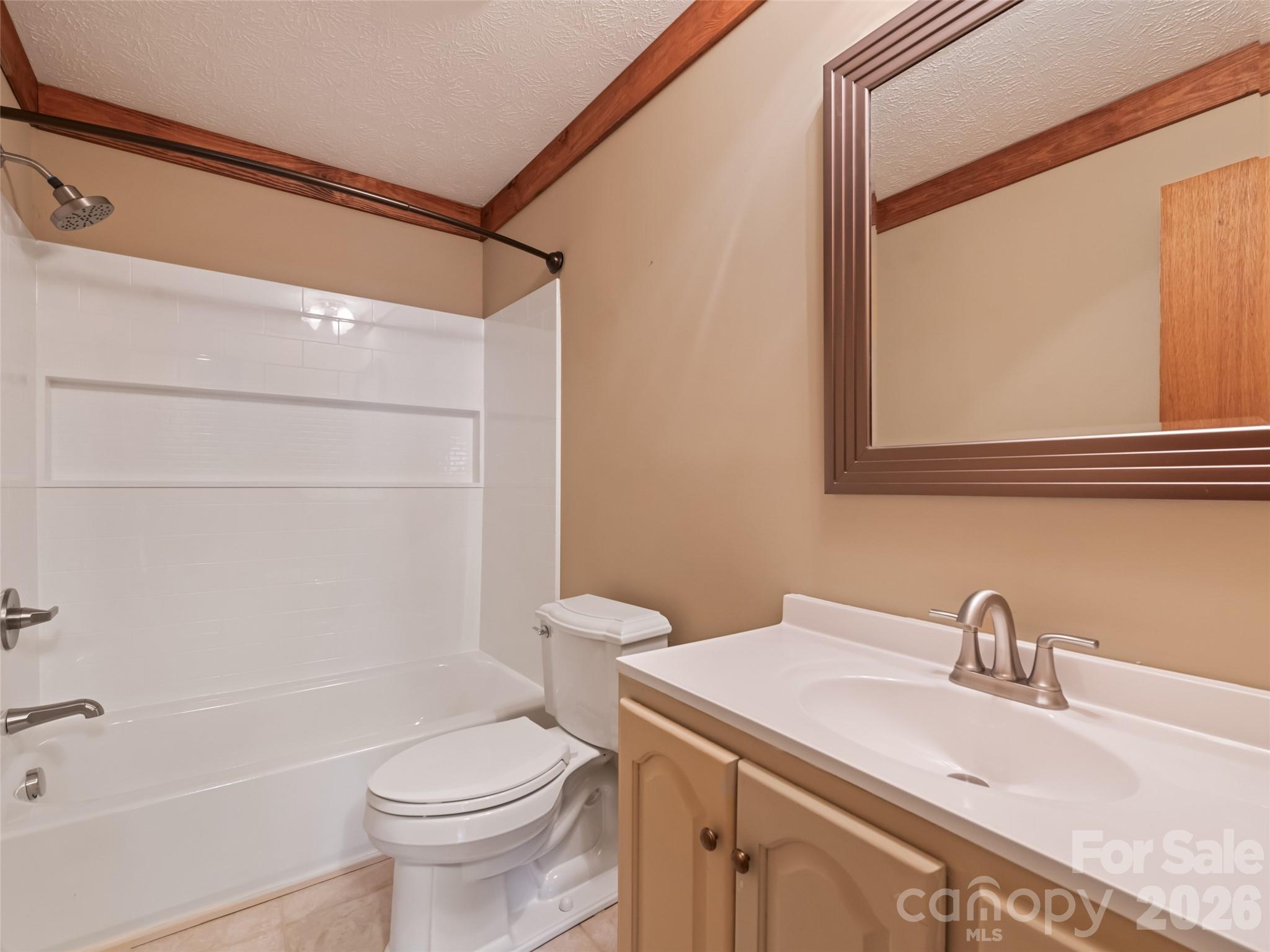 Hemlock Villas - Residential