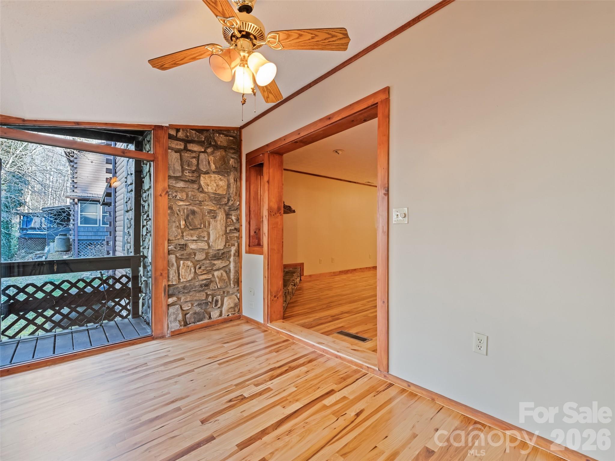 Hemlock Villas - Residential