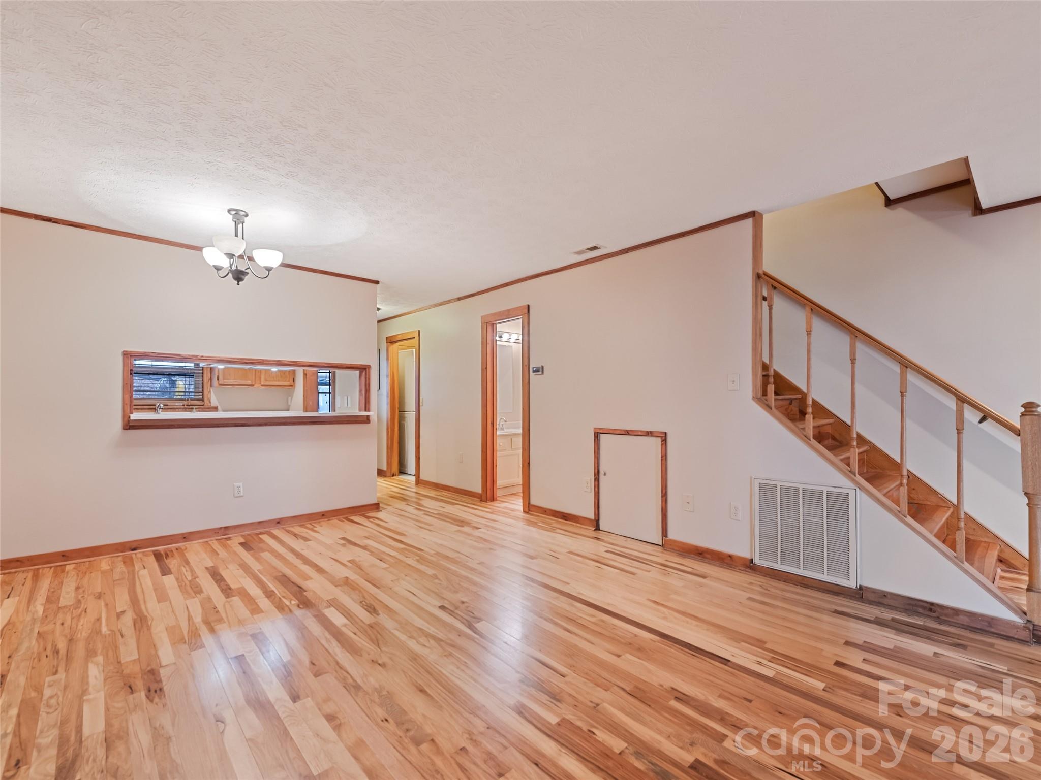 Hemlock Villas - Residential