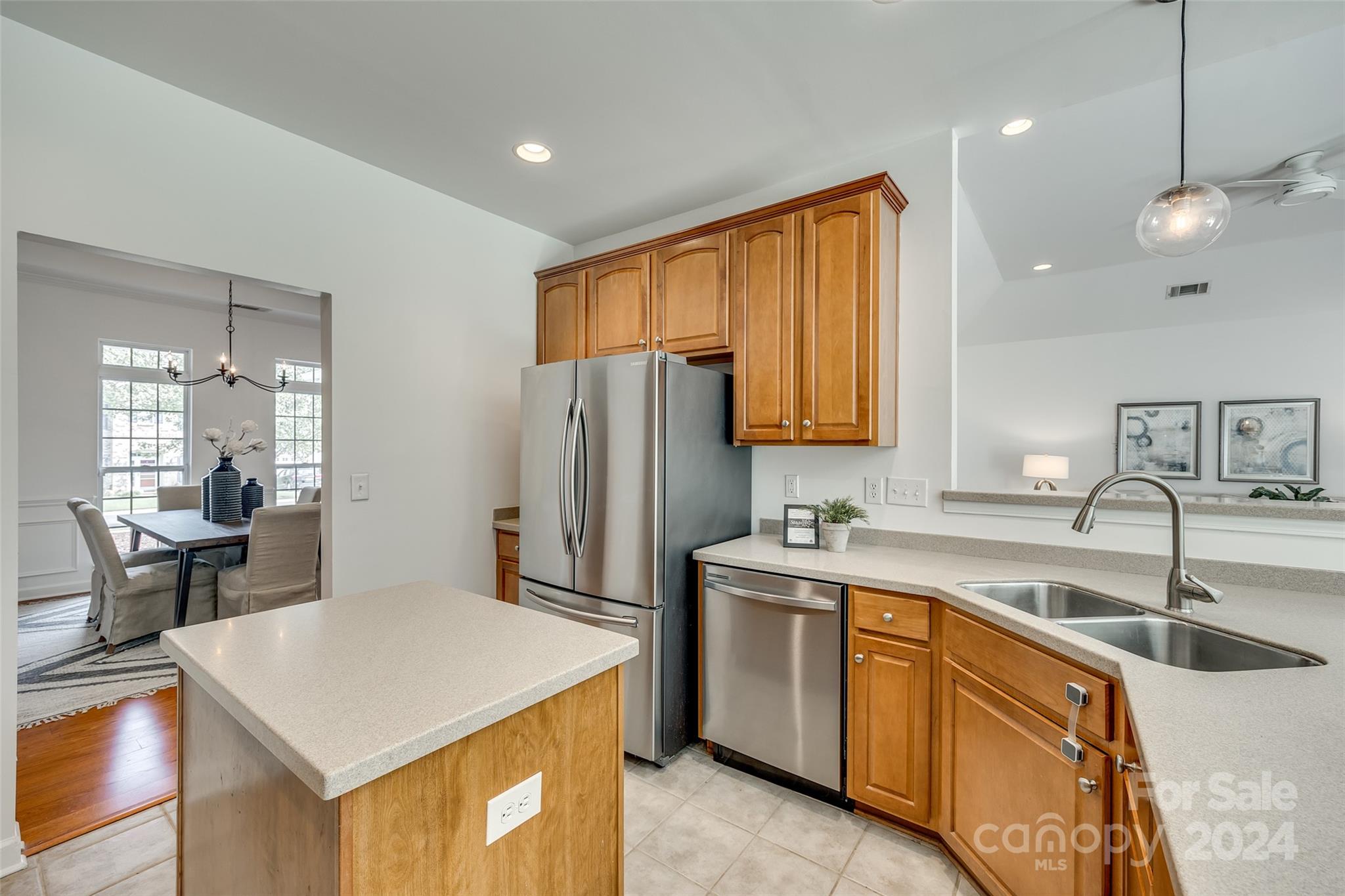 Chadwyck At Regent Park - Residential