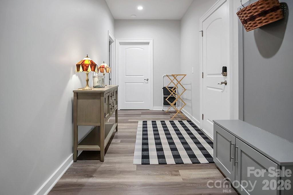 Country Club Villas - Residential