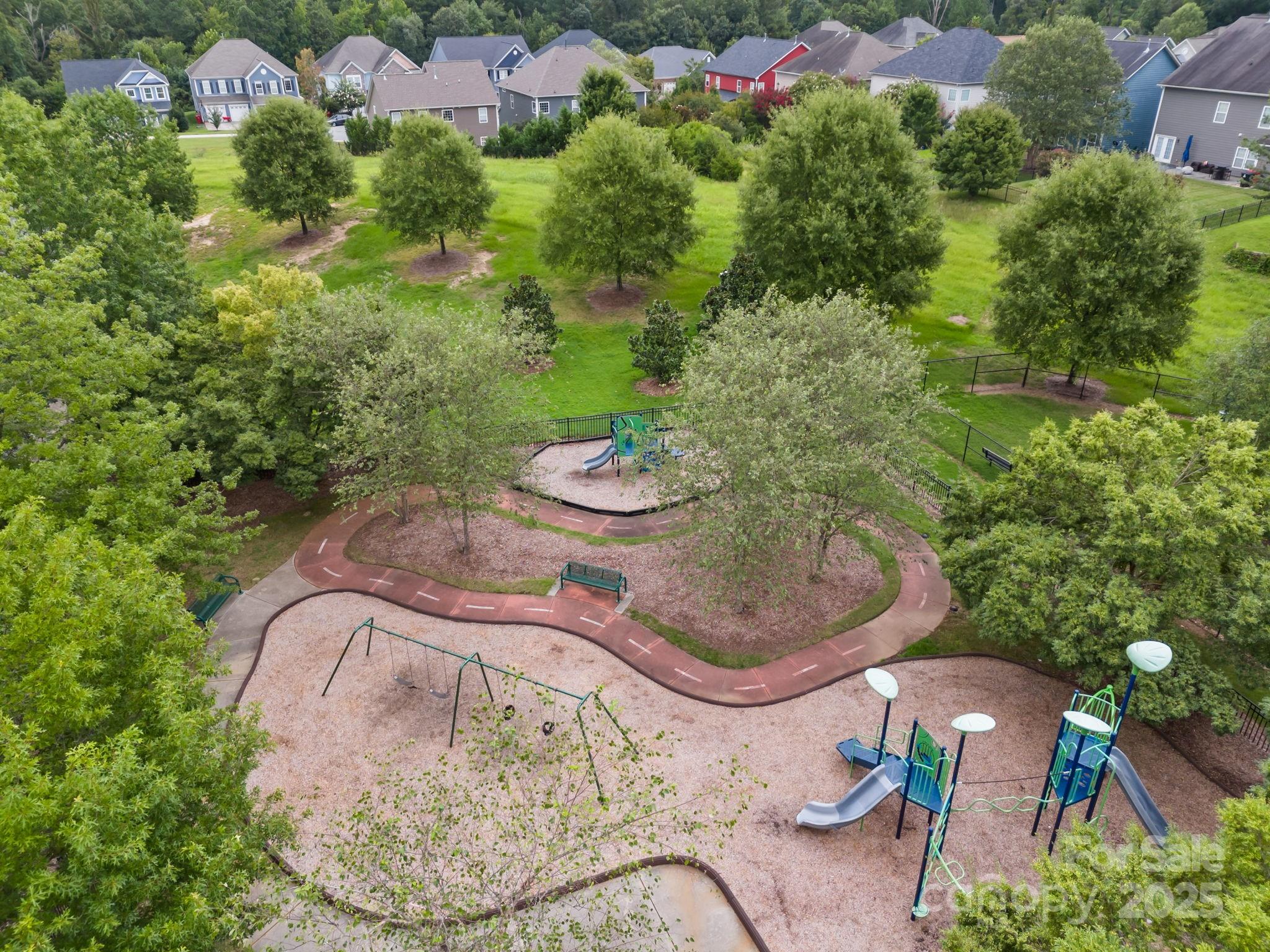 Summers Walk - Residential