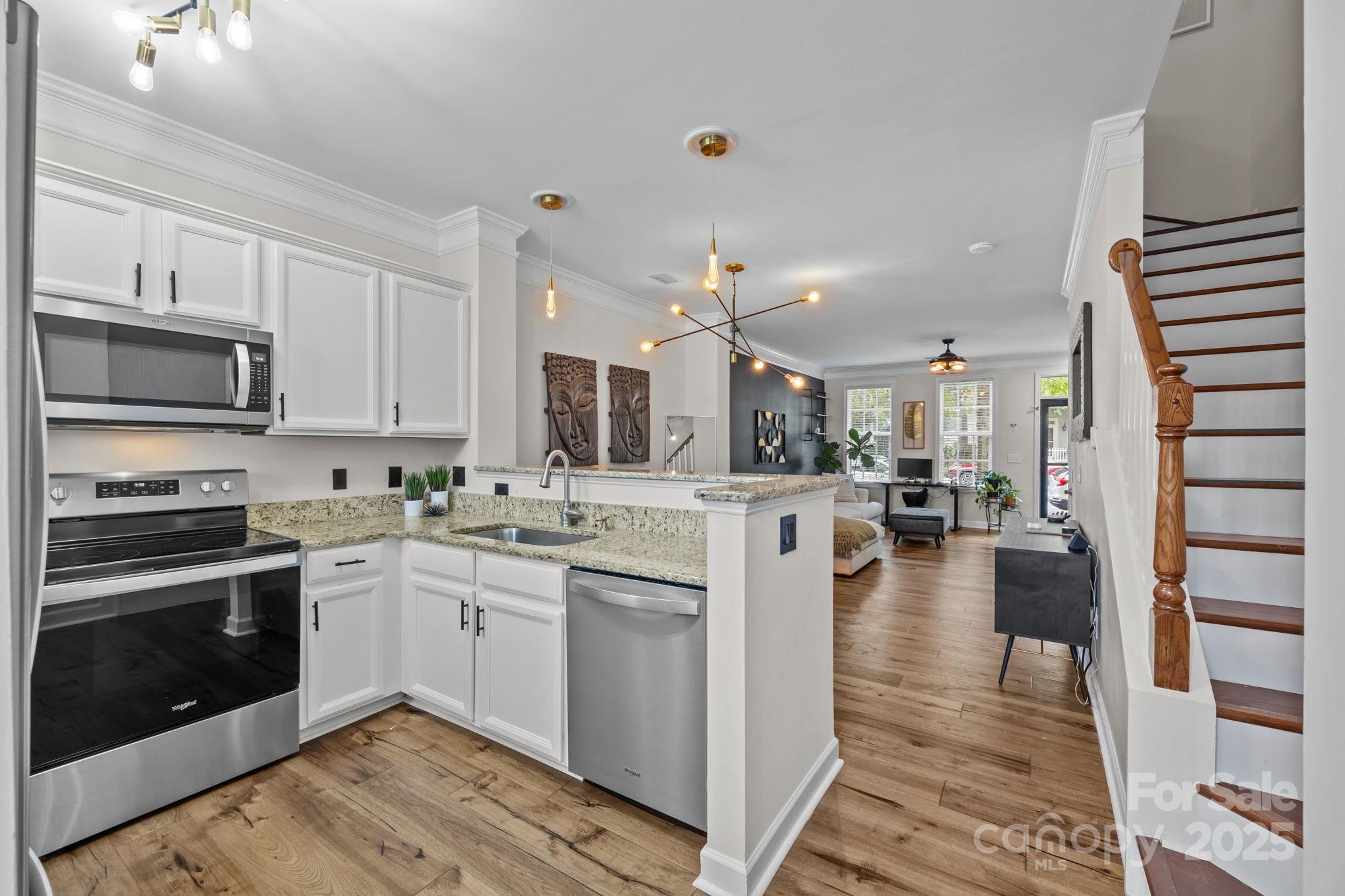 Summers Walk - Residential