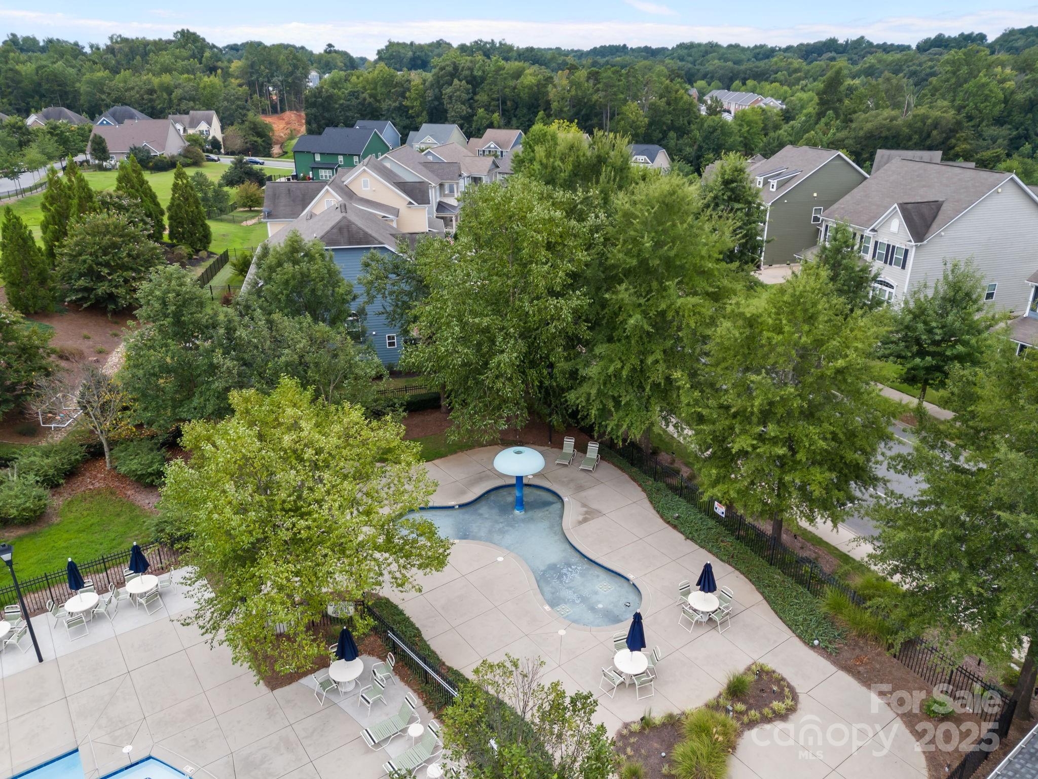 Summers Walk - Residential
