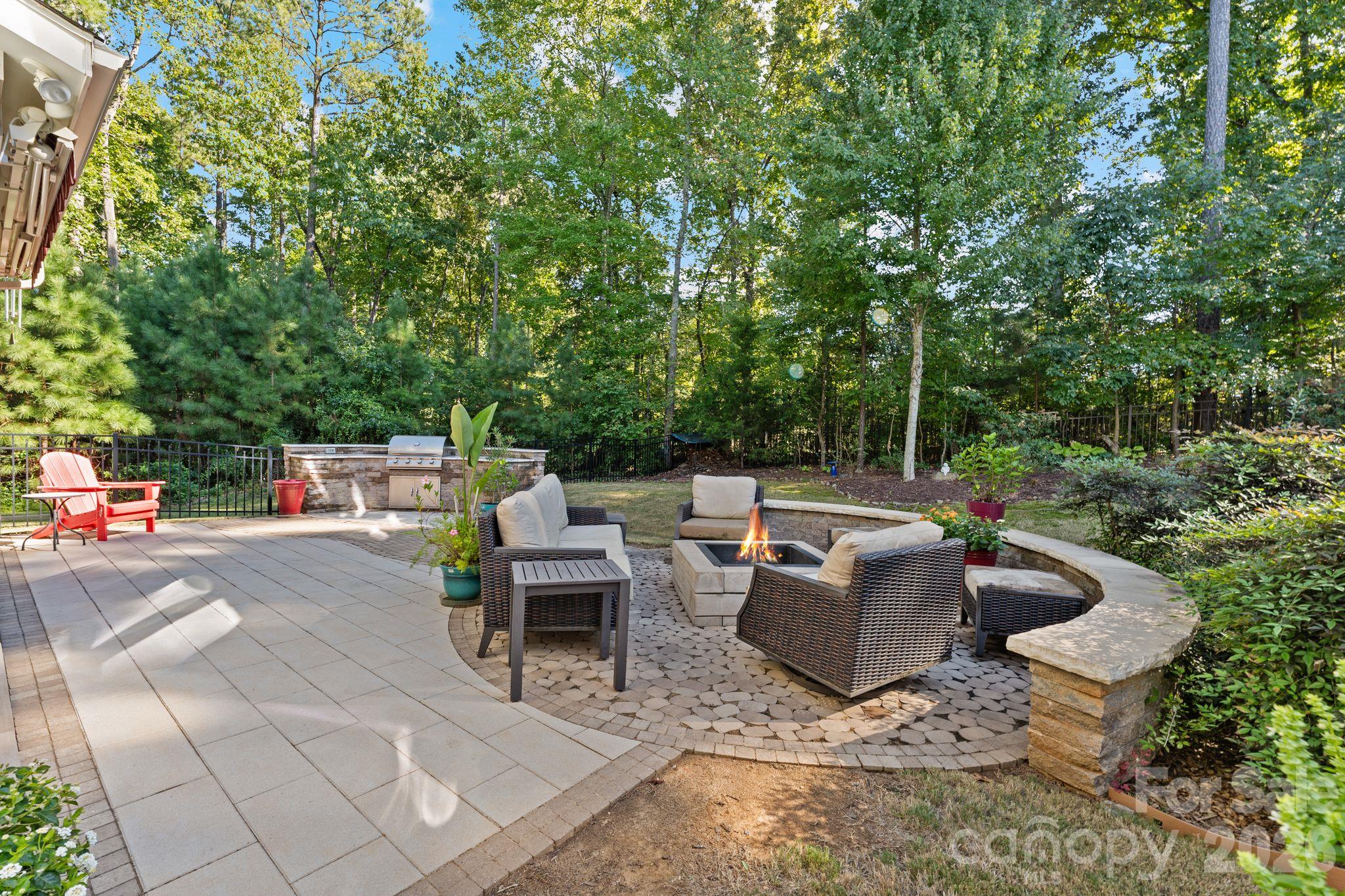 736 Yellow Jessamine Drive