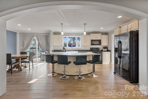 Photo of 11913 Platon Avenue, Huntersville, NC 28078 (MLS # 4344978)