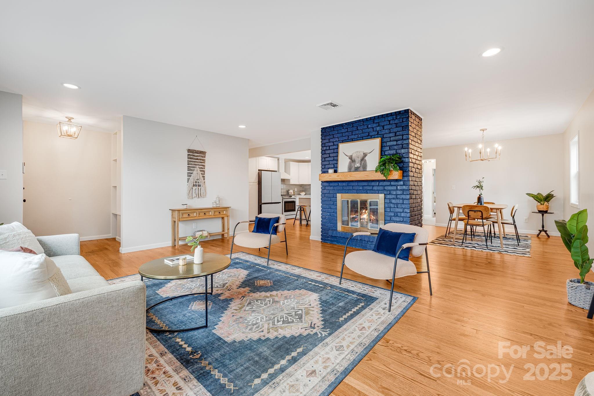 16 Graystone Road