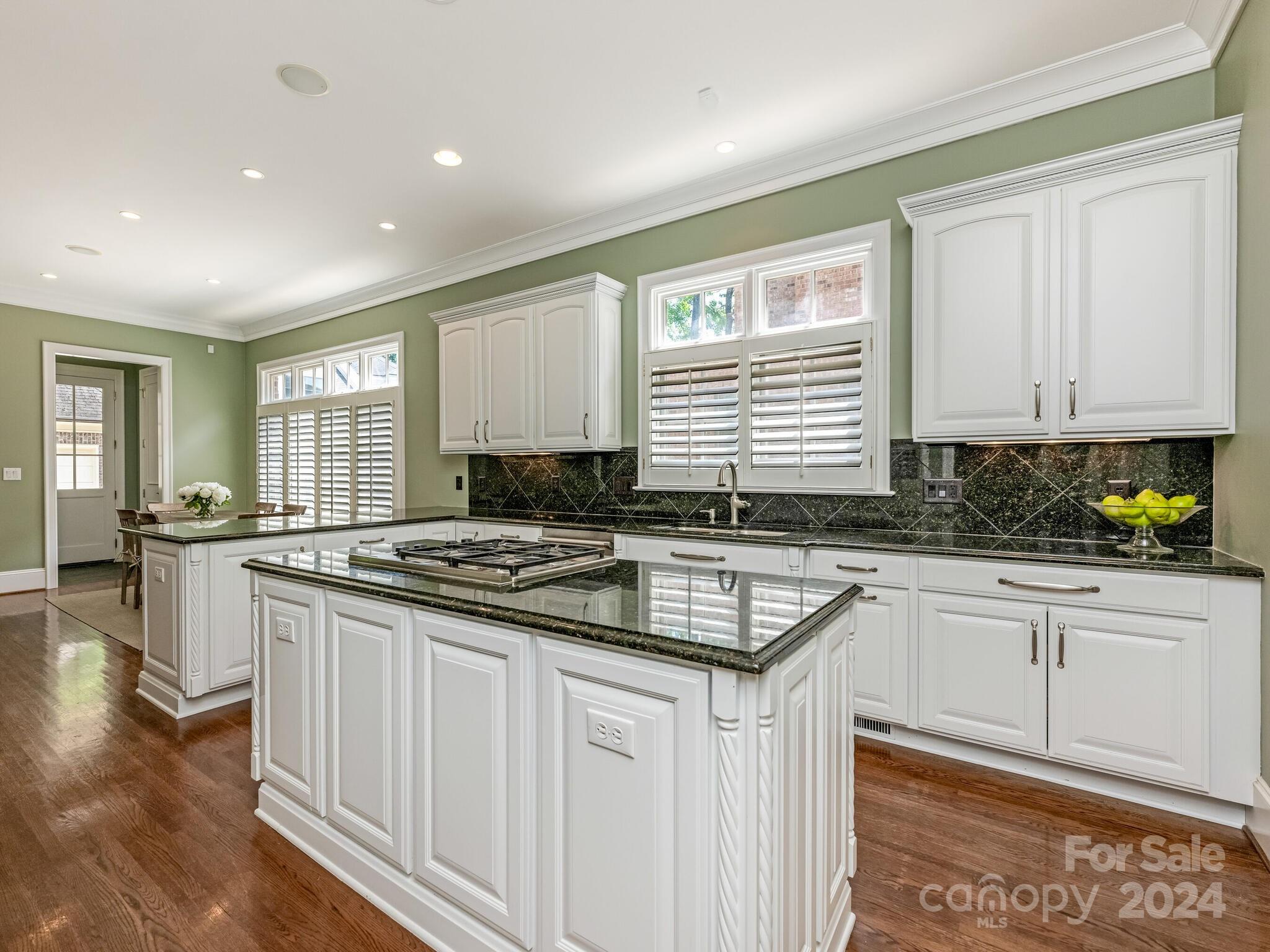 Myers Park - Residential