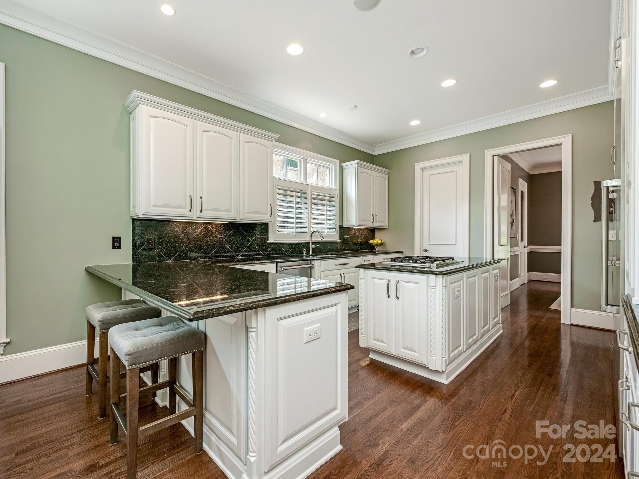 Myers Park - Residential