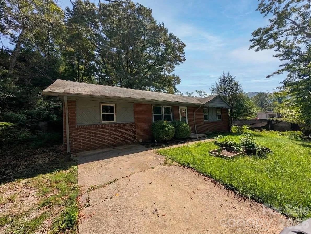 202 Melody Circle, Swannanoa, NC, 28778