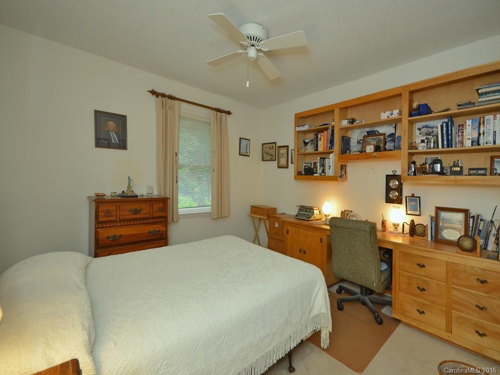 Hunters Crossing - Residential