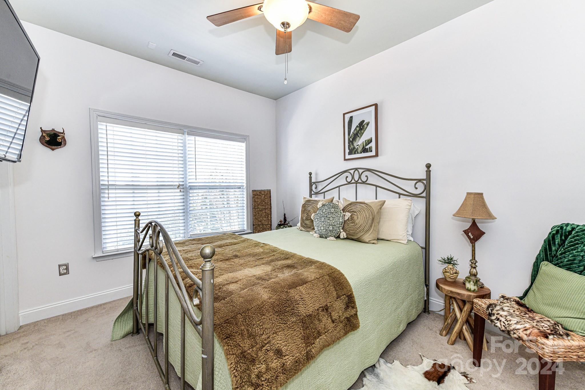 Park Square - Residential