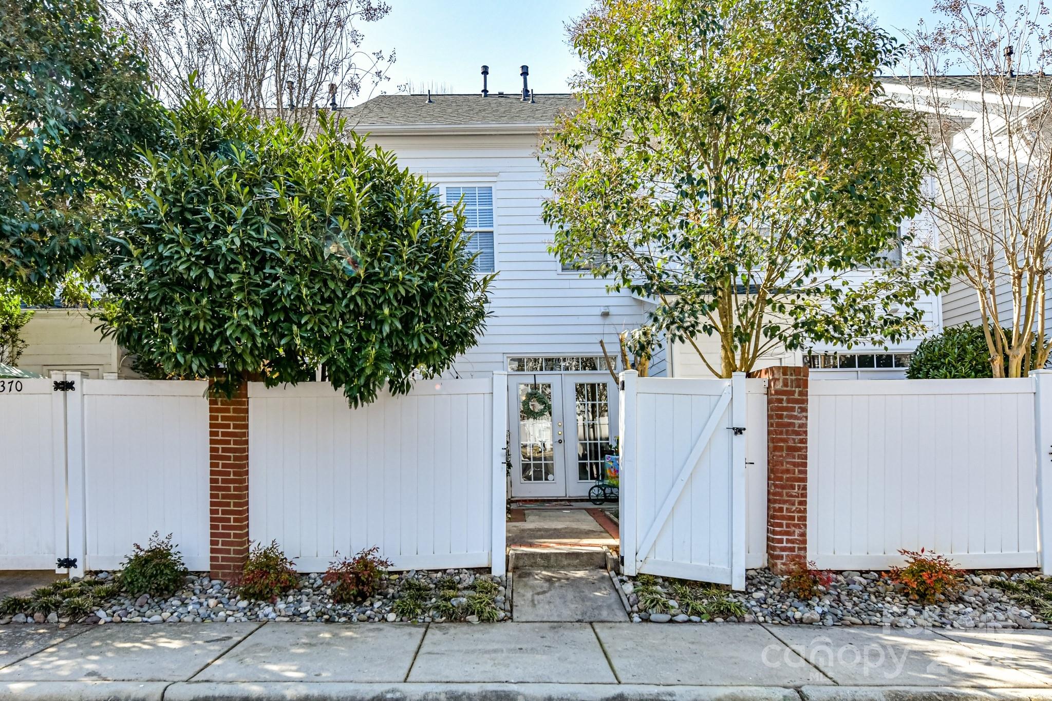 Park Square - Residential