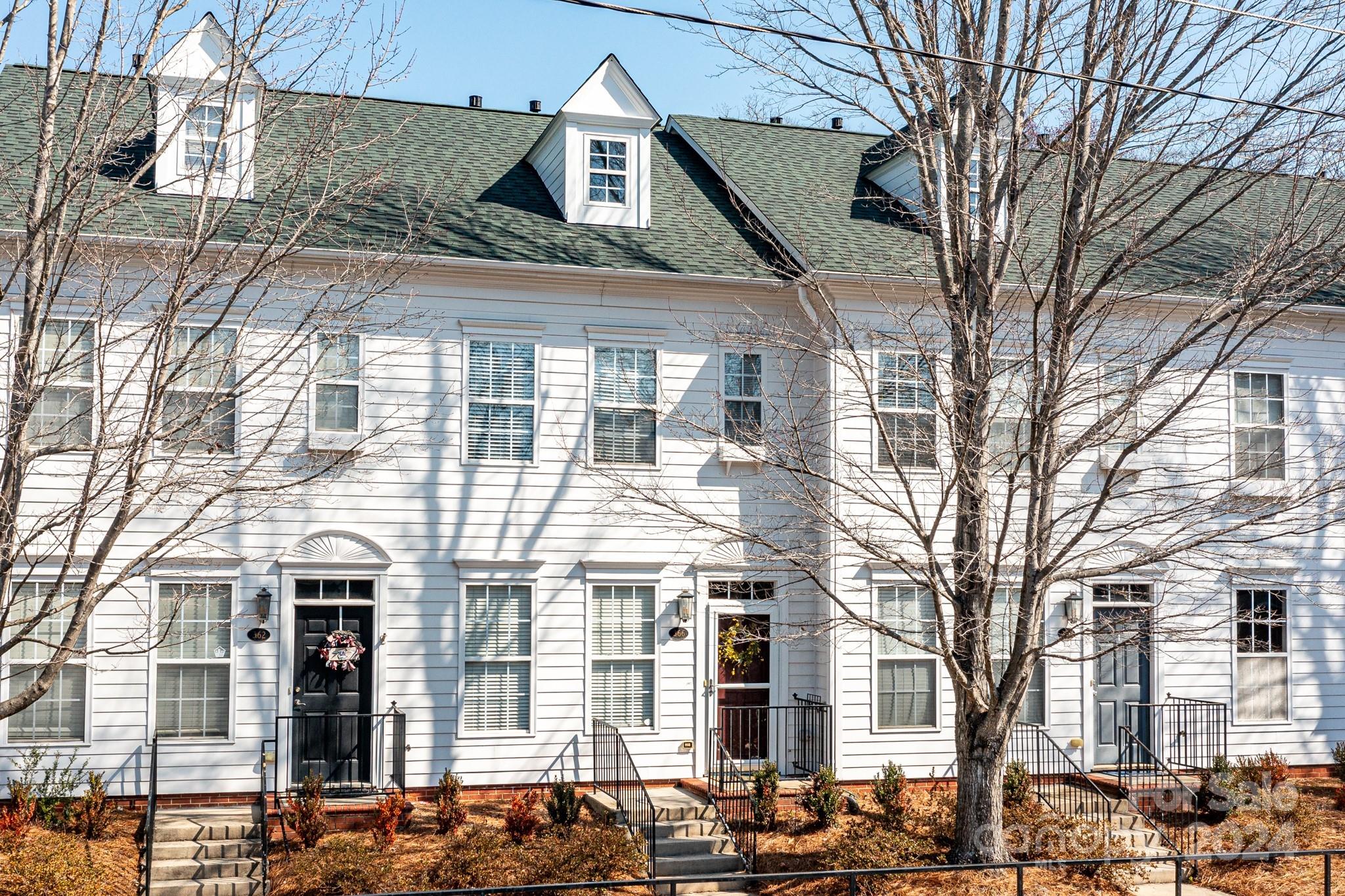 Park Square - Residential