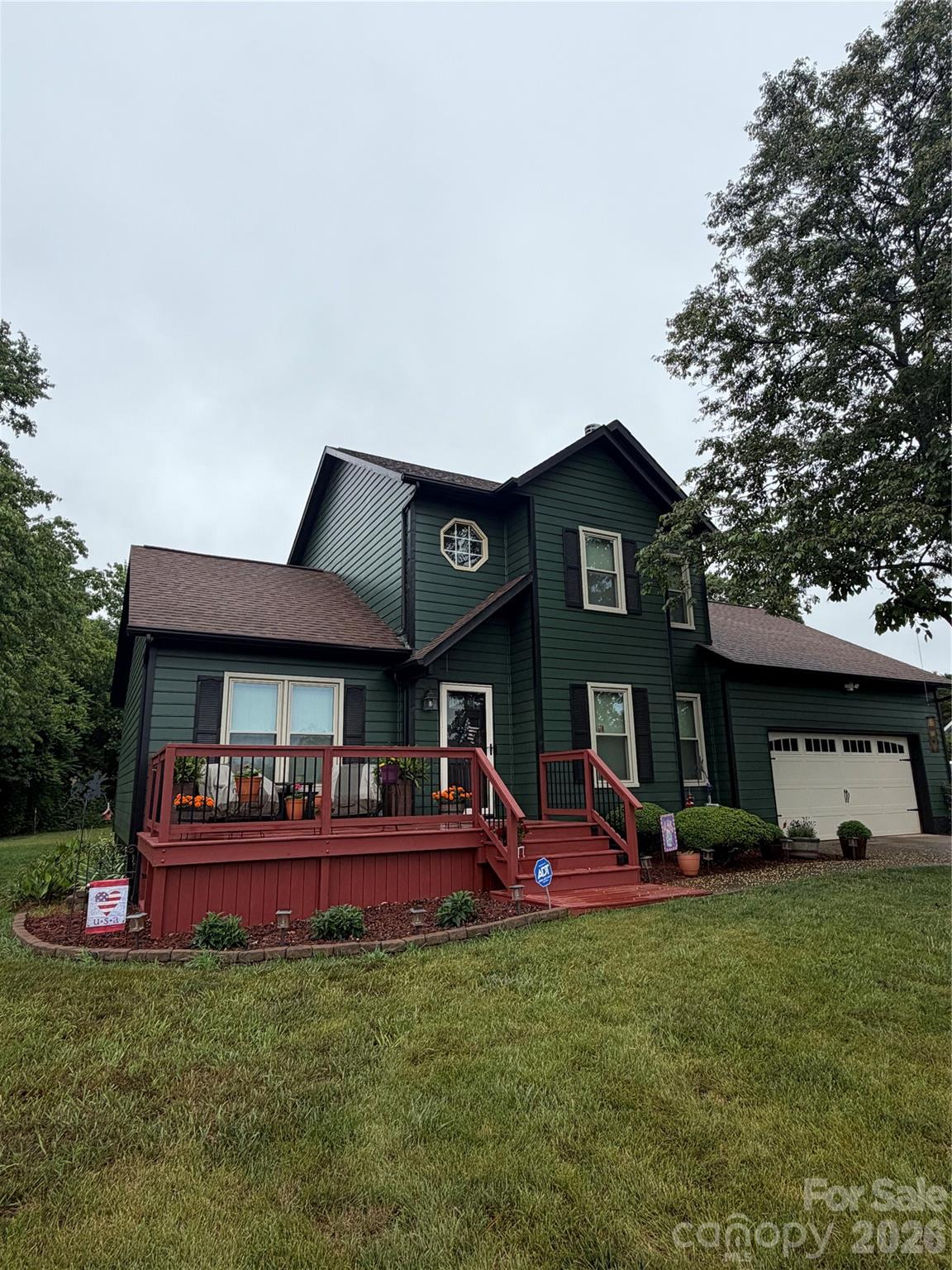 5438 Winding Oak Drive