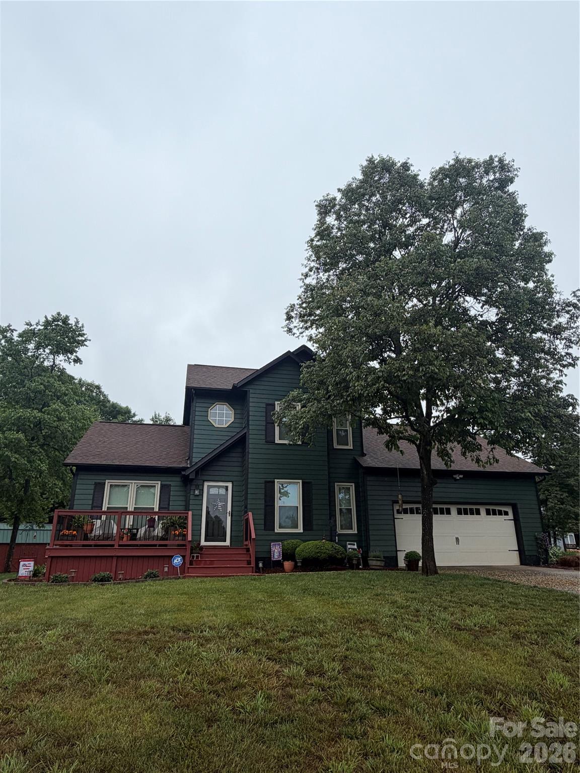 5438 Winding Oak Drive