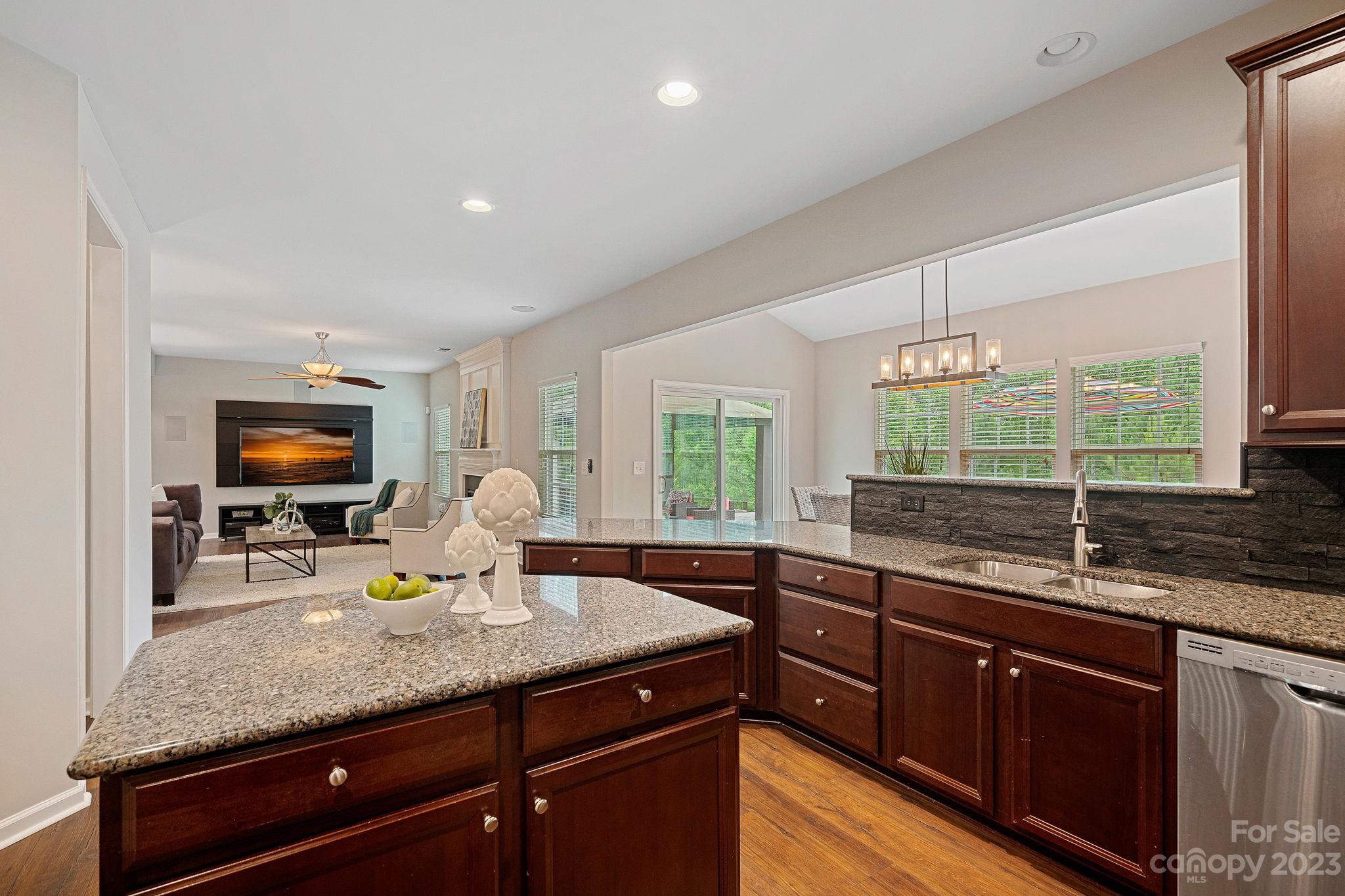 Rosemont - Residential