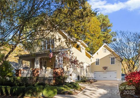 14030 Garden District Row Huntersville NC 28078