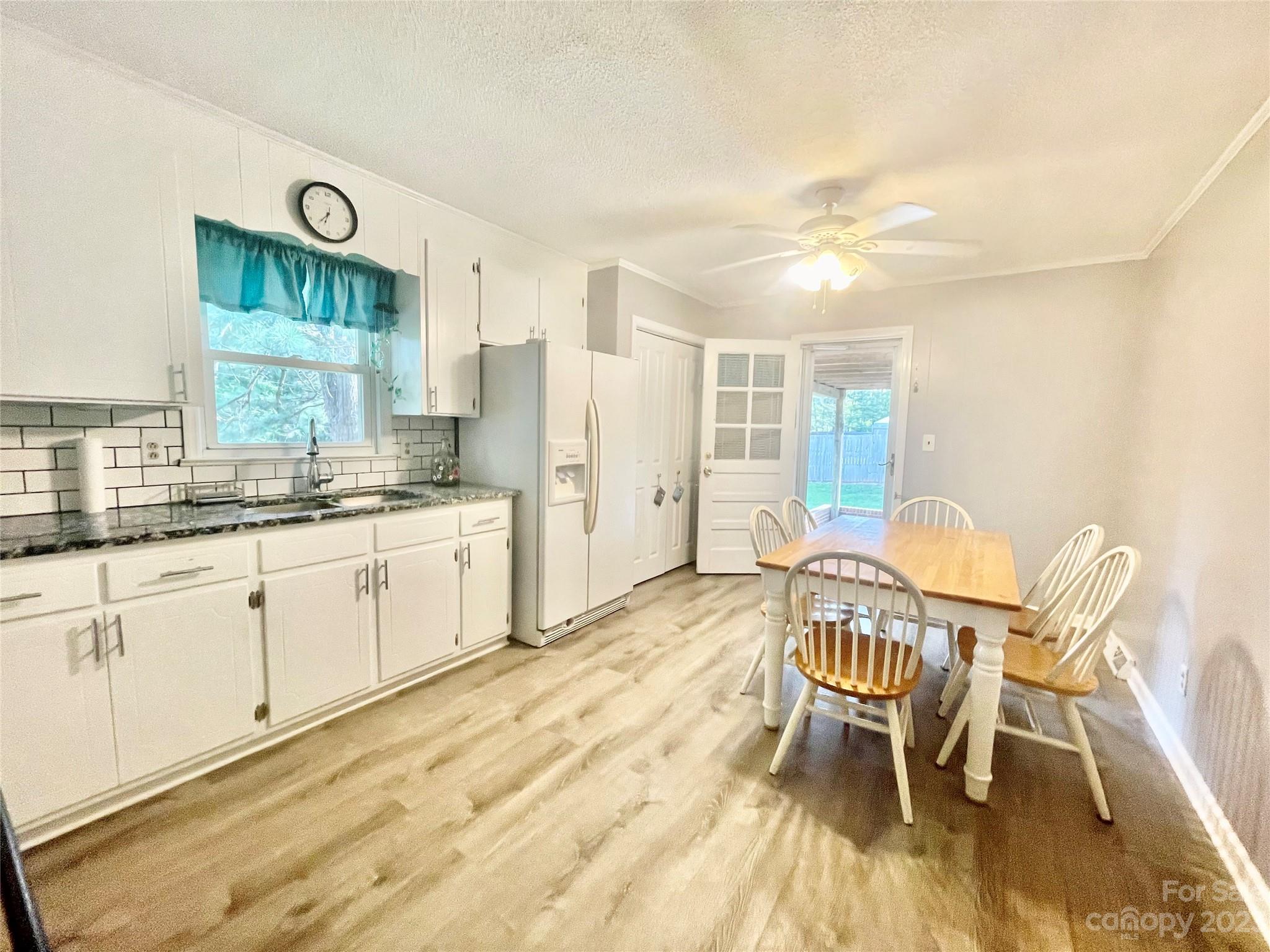 Forest Lakes - Residential