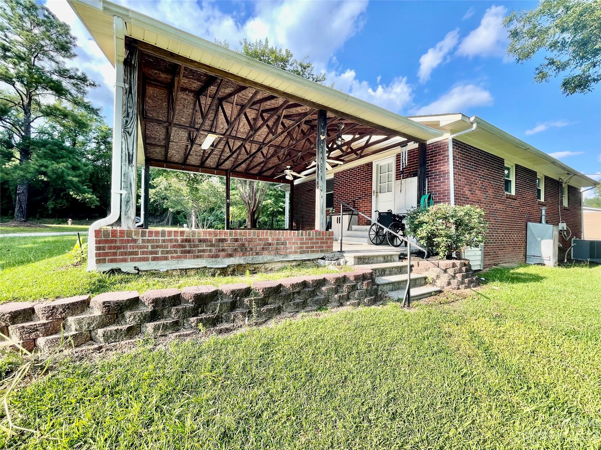 Forest Lakes - Residential