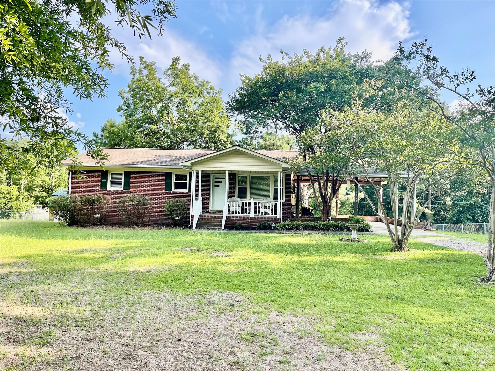 Forest Lakes - Residential