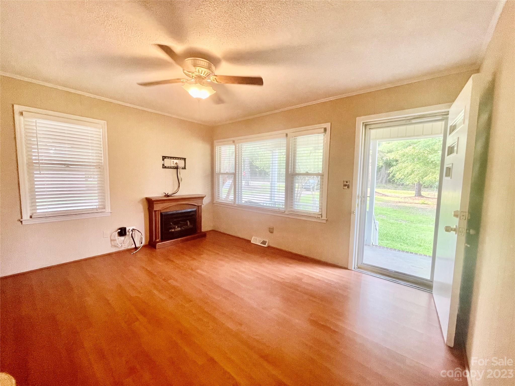Forest Lakes - Residential