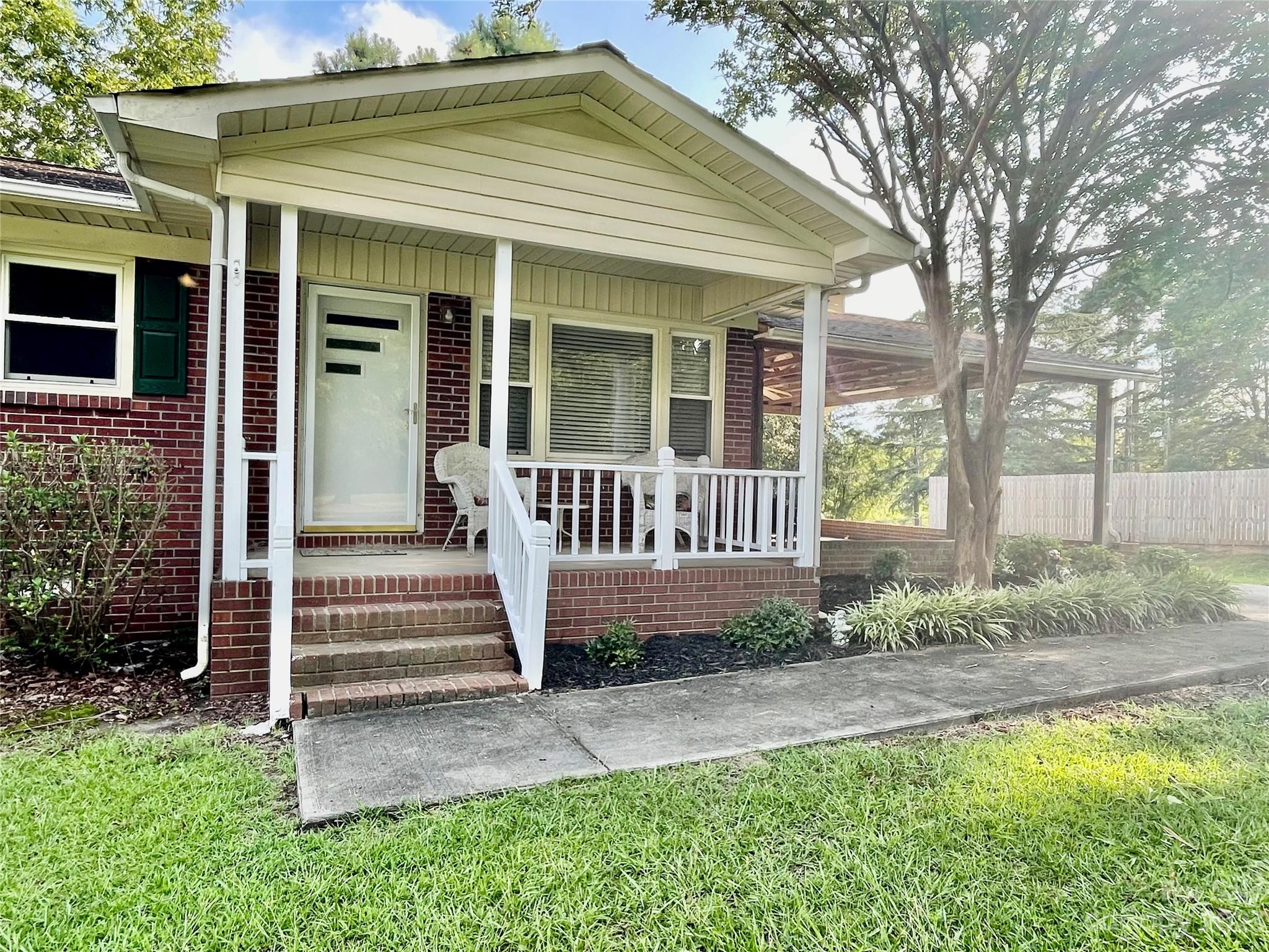 Forest Lakes - Residential