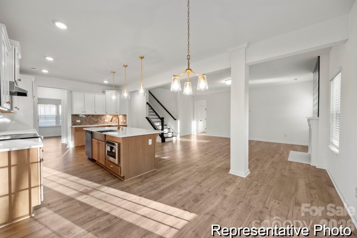 120 Pembroke Way 15