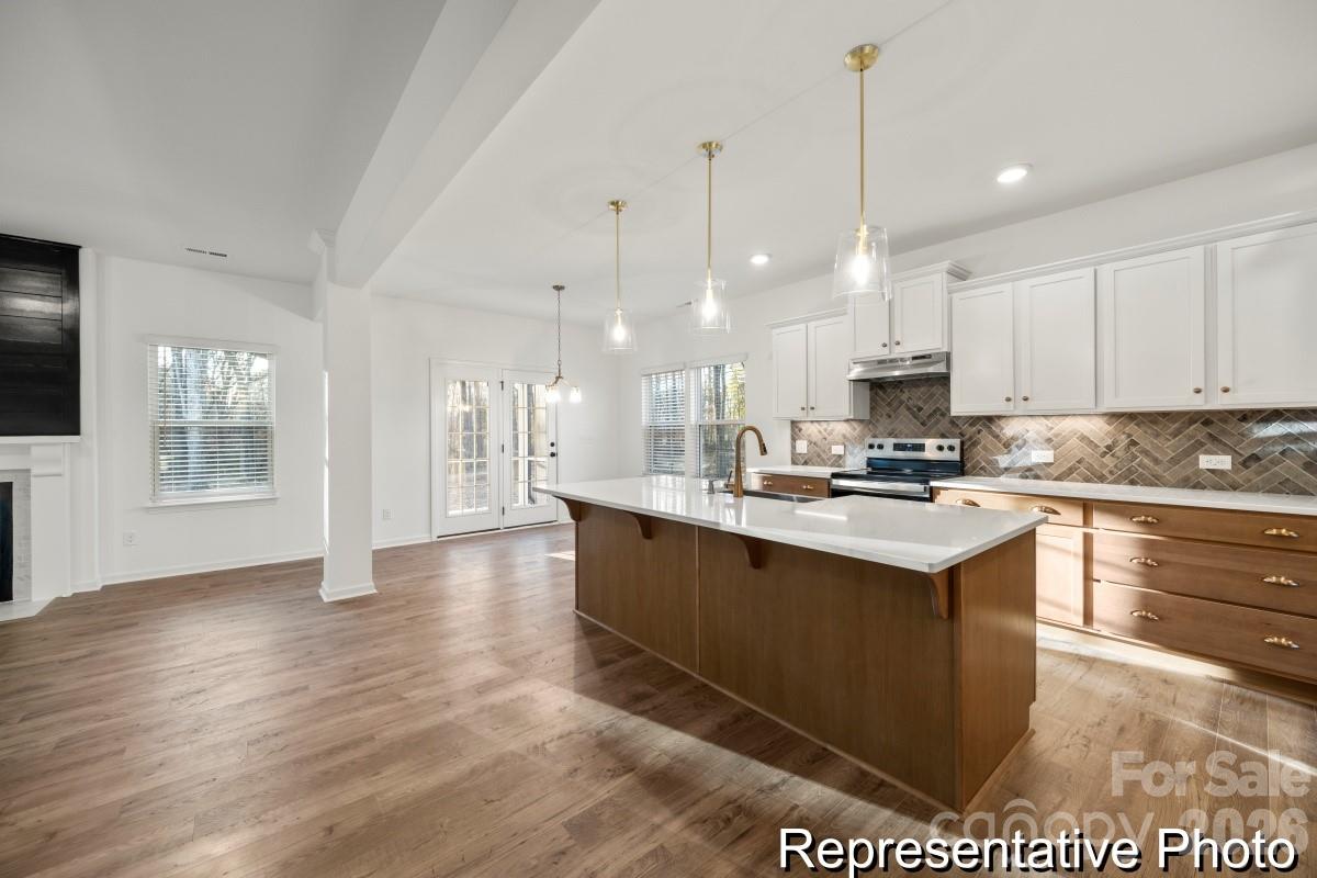120 Pembroke Way 15