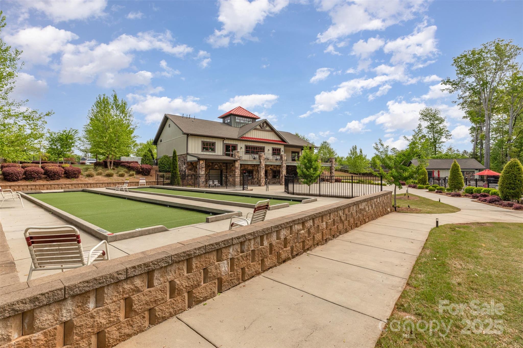 Tree Tops - Residential