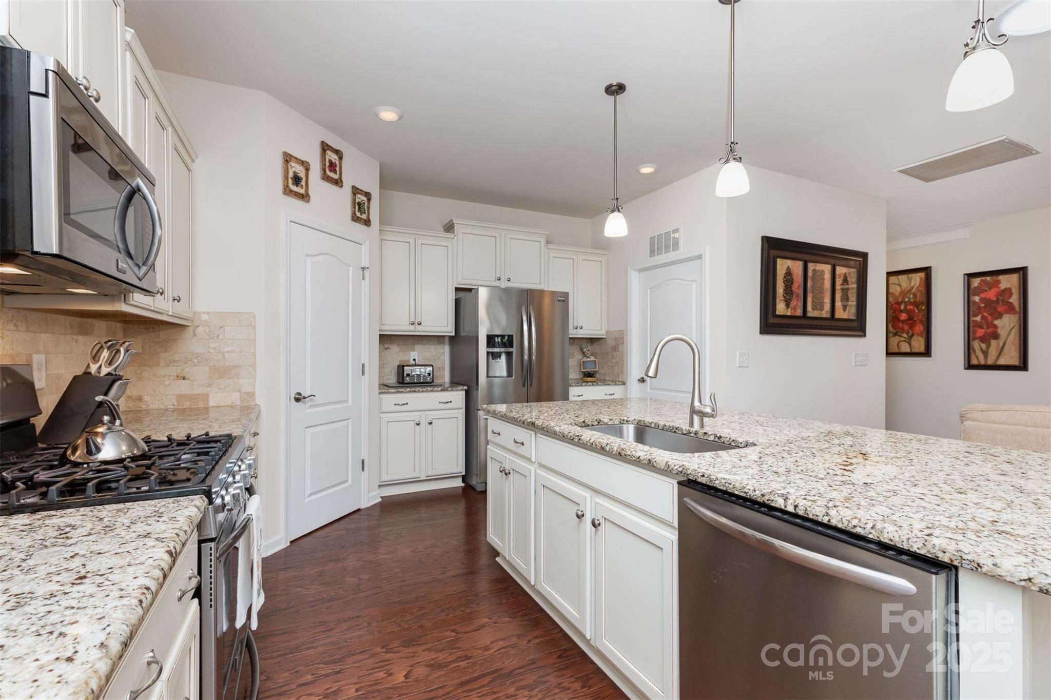 Tree Tops - Residential