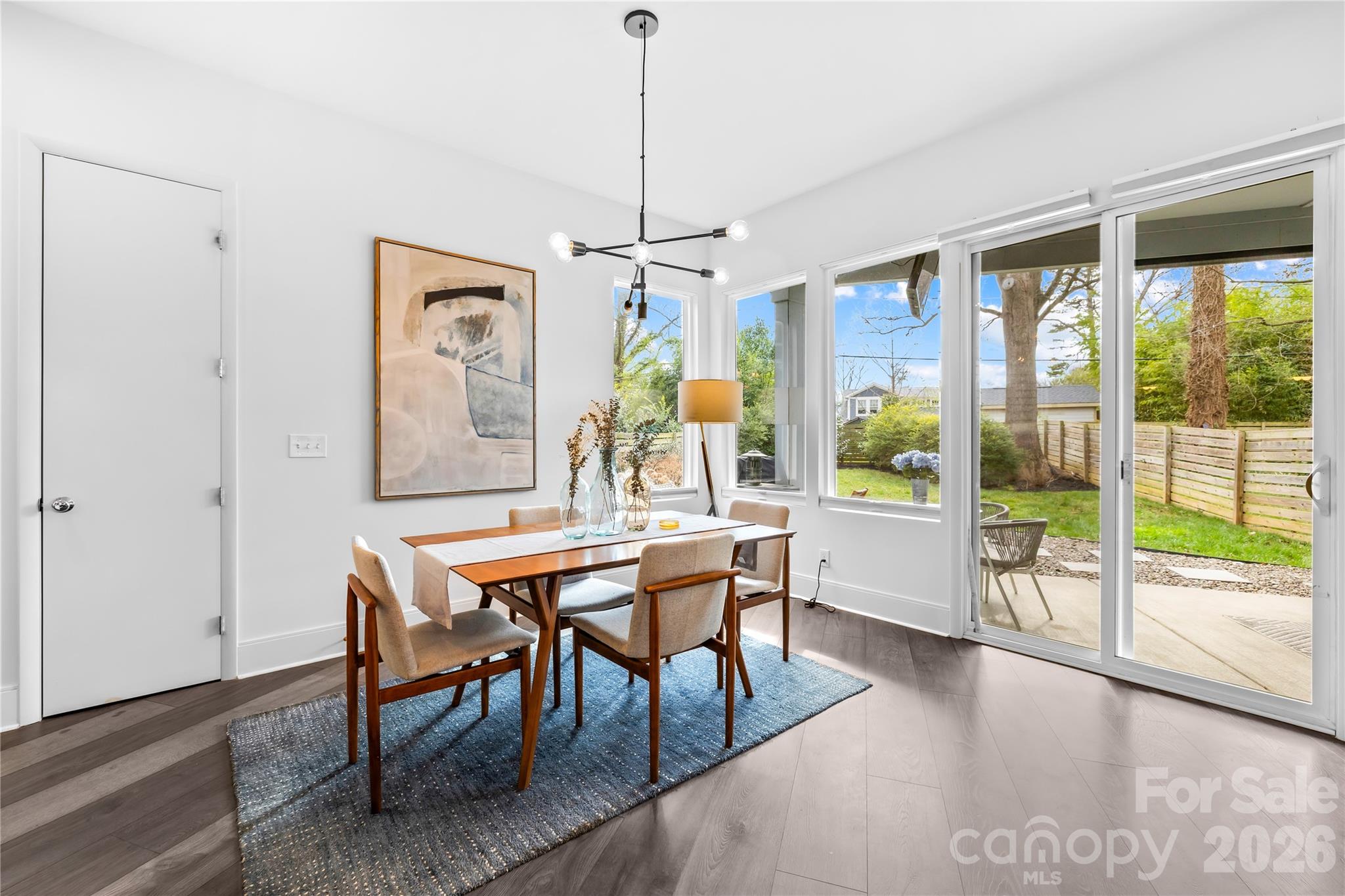 Commonwealth - Residential