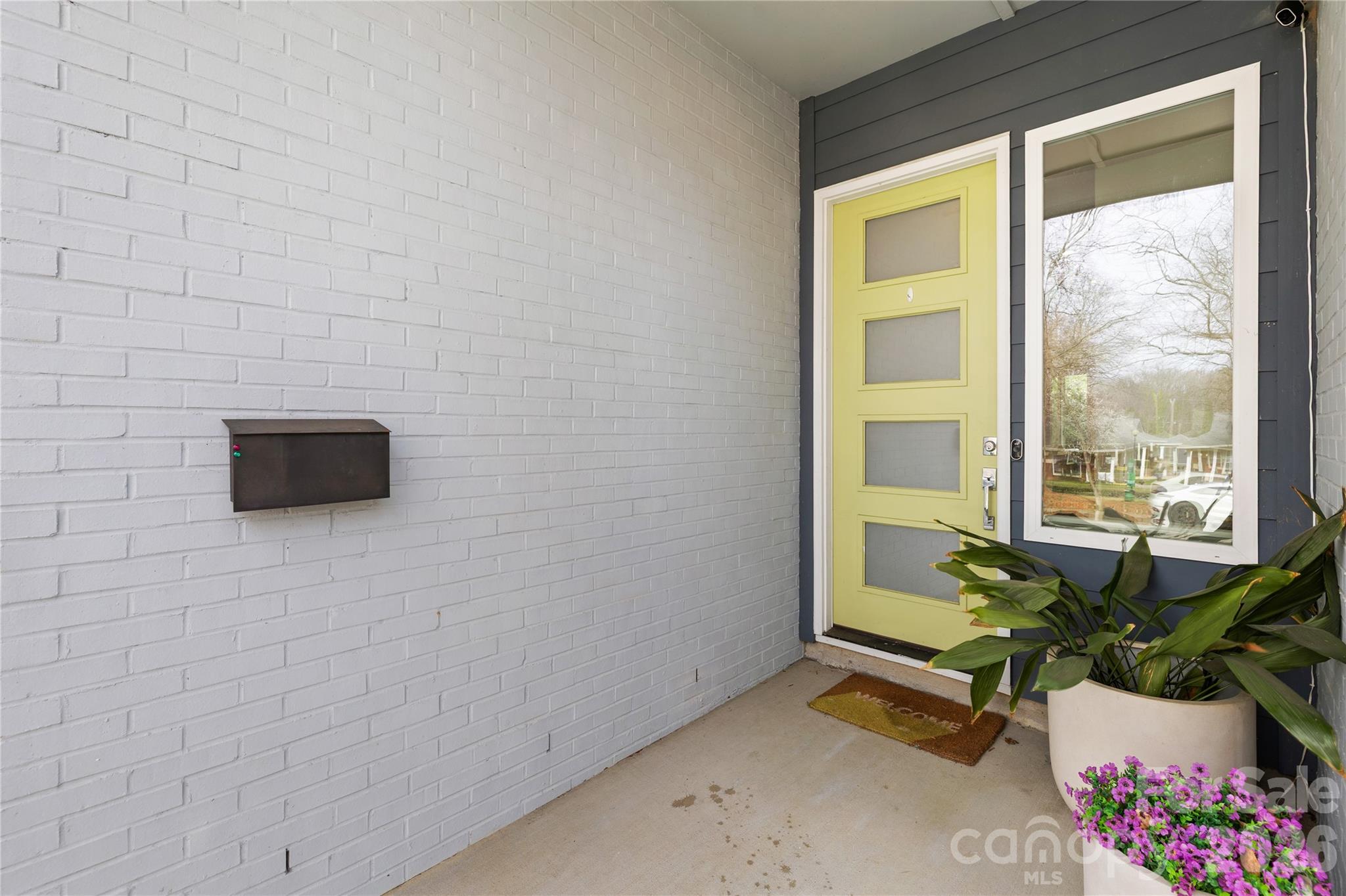 Commonwealth - Residential