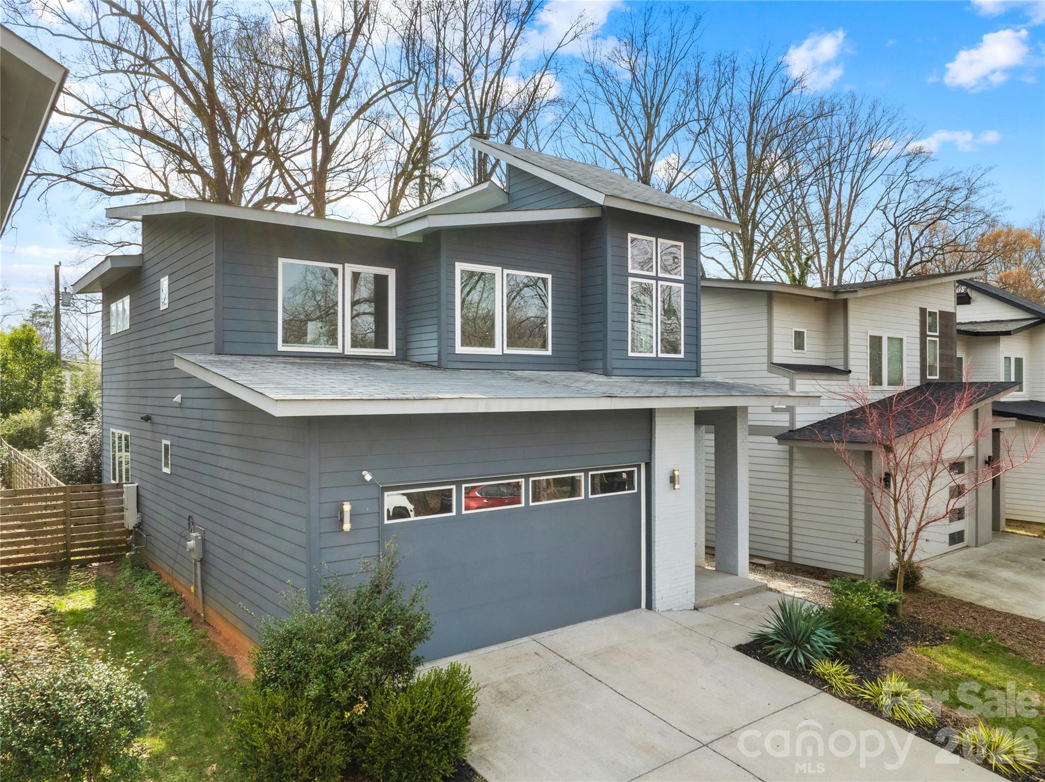 Commonwealth - Residential