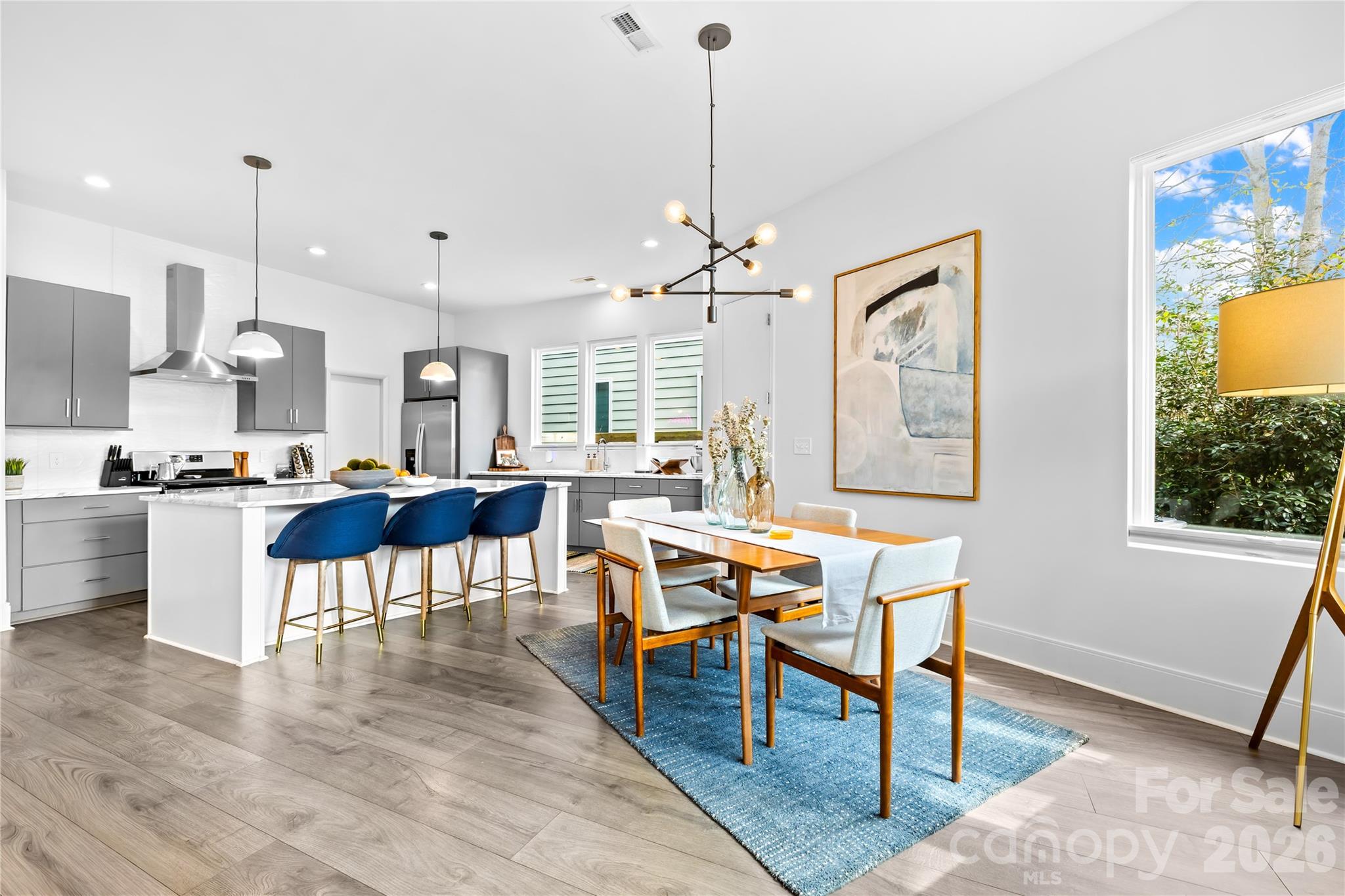 Commonwealth - Residential