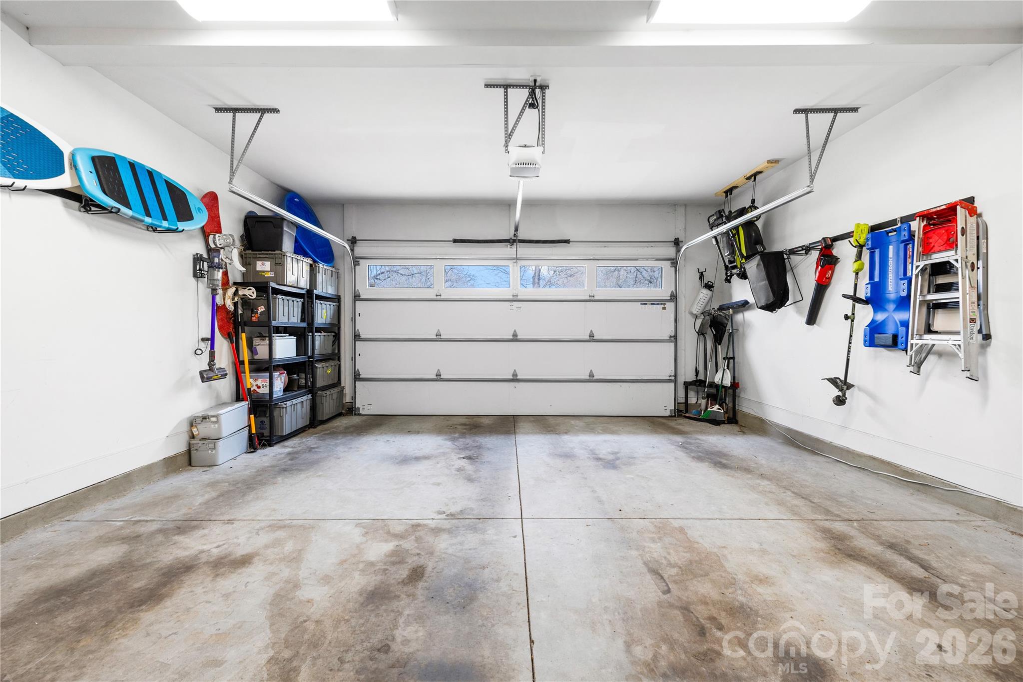 Commonwealth - Residential