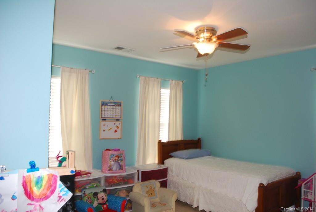 English Trails - Residential