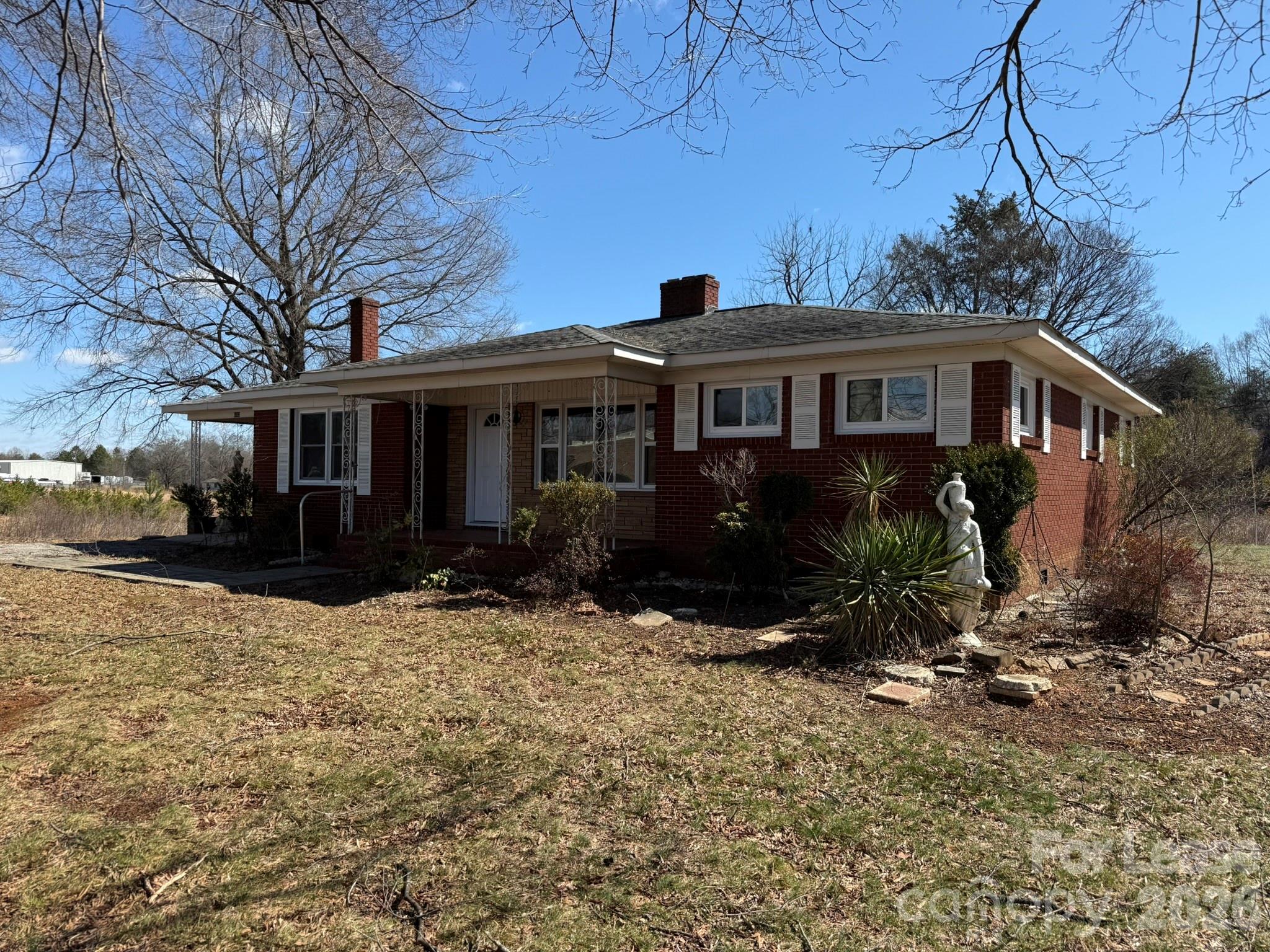 5703 NC Highway 150 Highway E