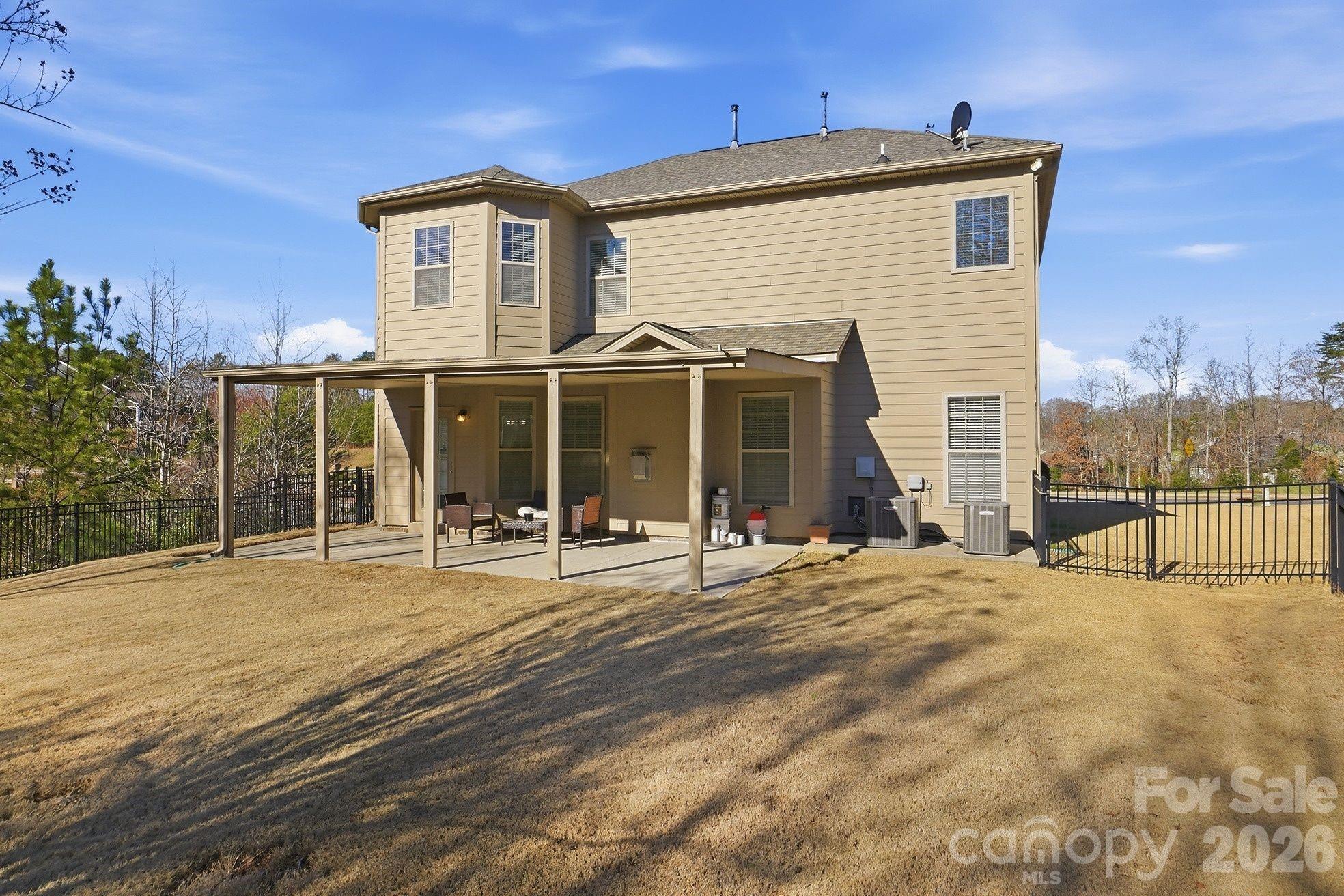 Hawks Creek - Residential