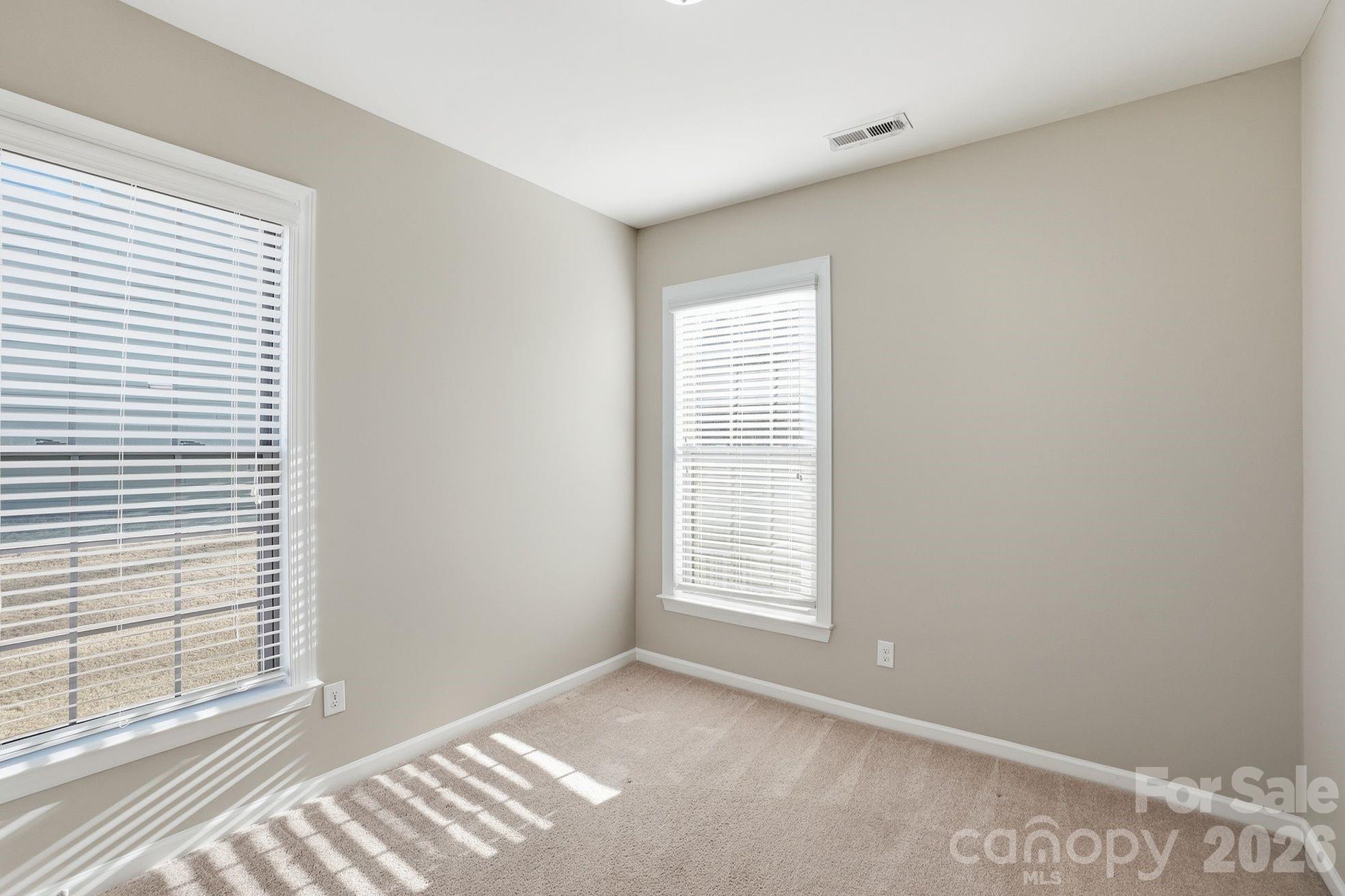 Hawks Creek - Residential