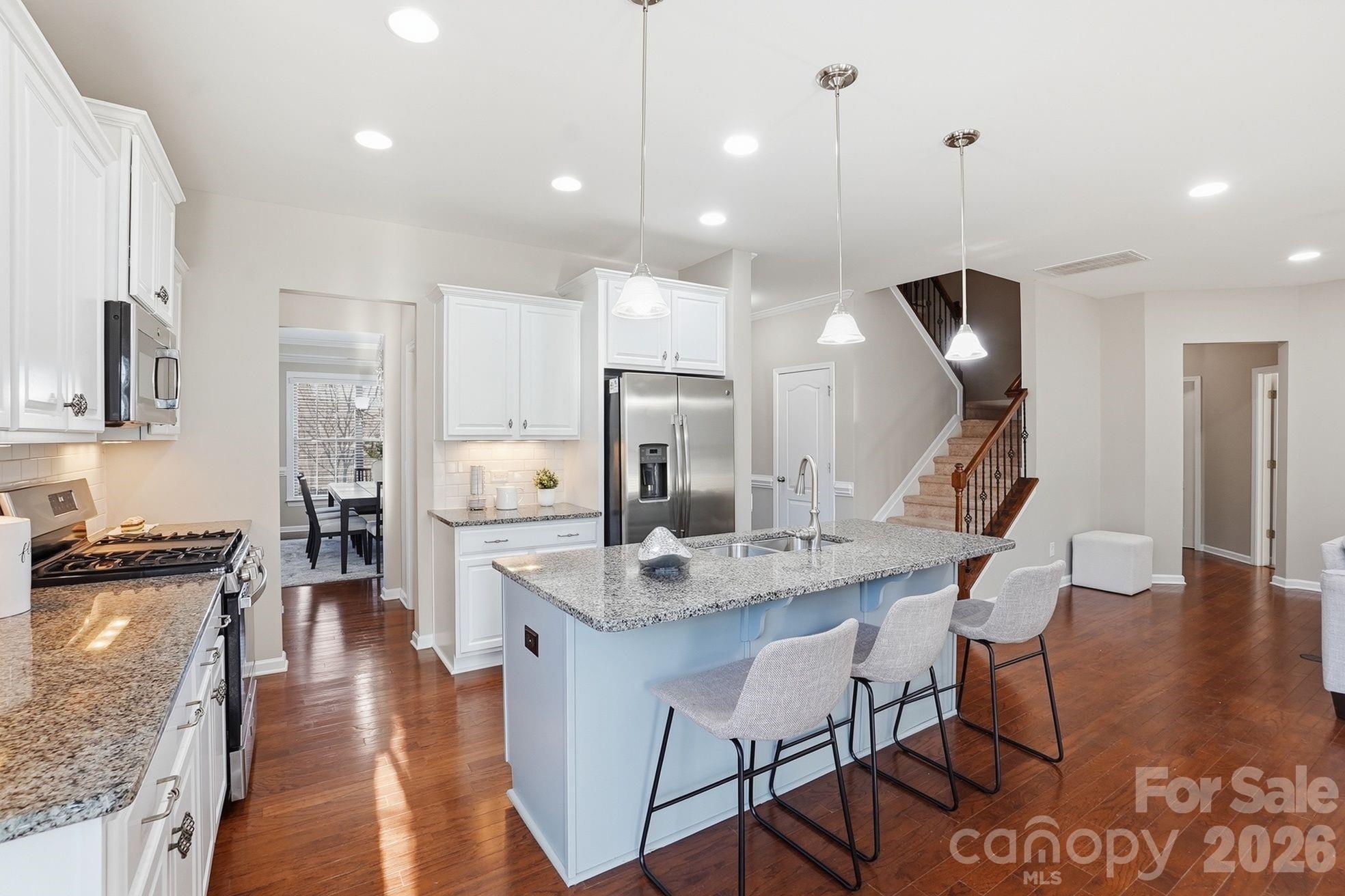 Hawks Creek - Residential