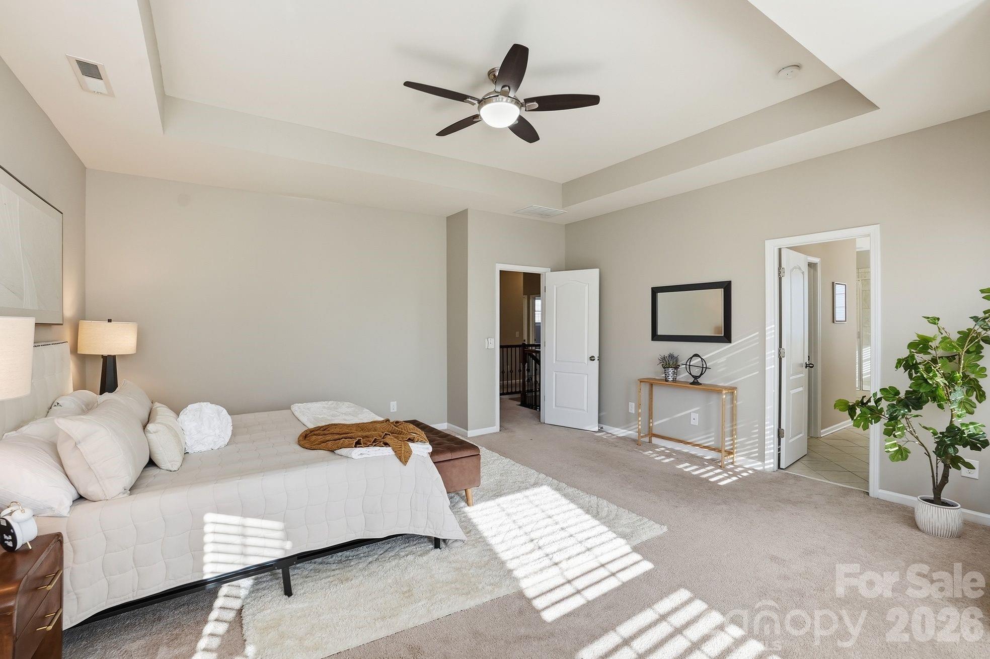 Hawks Creek - Residential