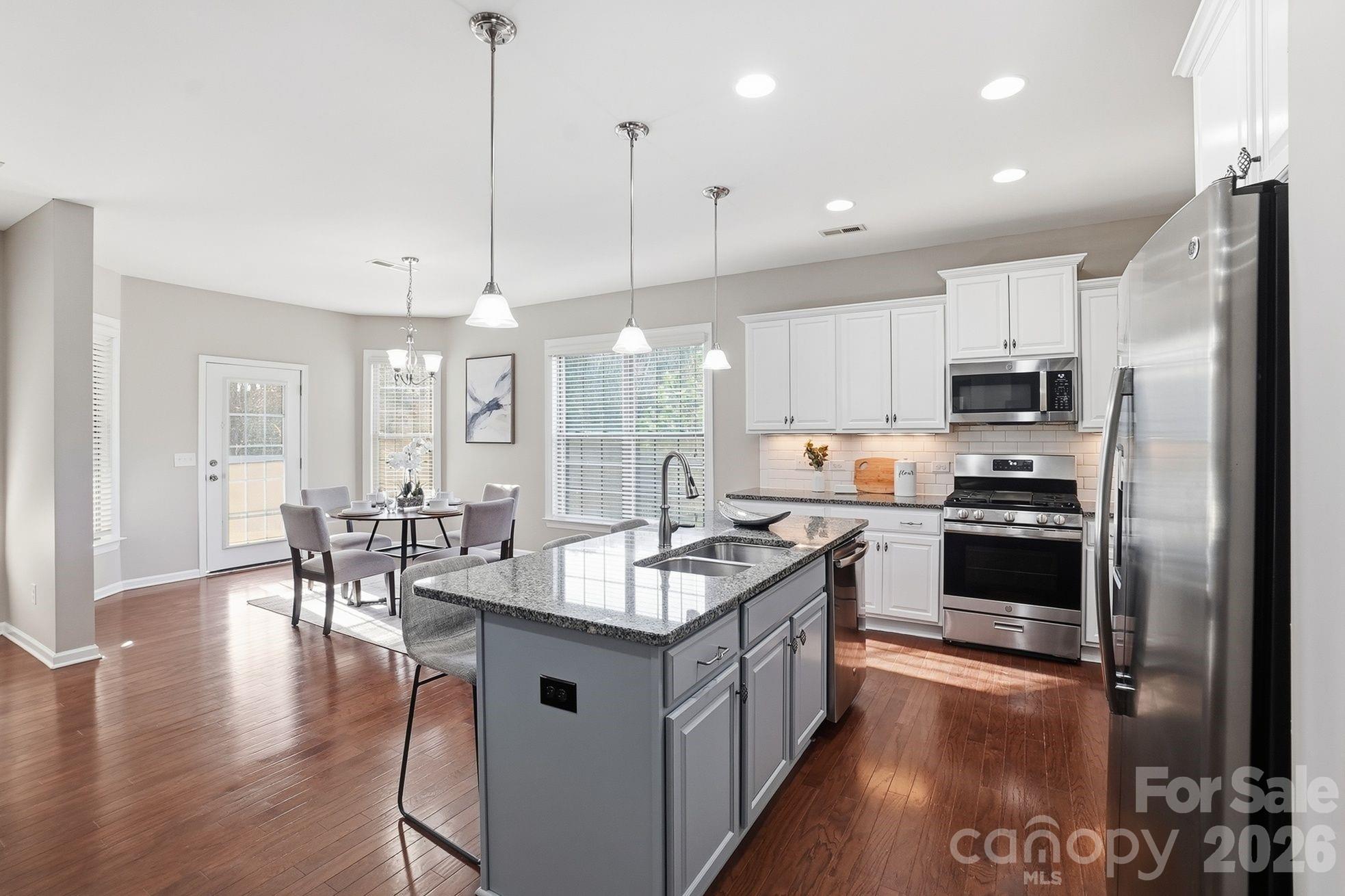 Hawks Creek - Residential