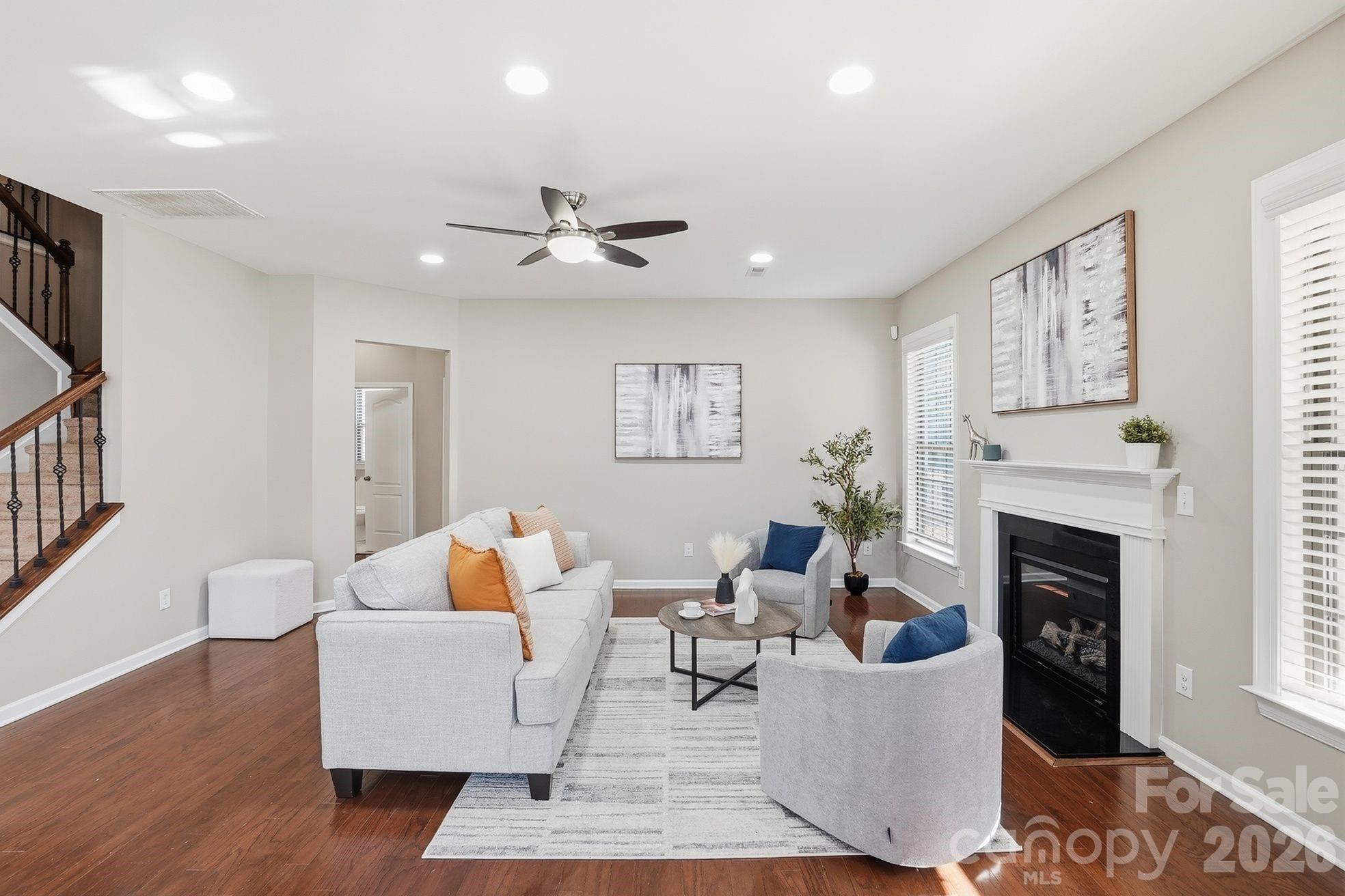 Hawks Creek - Residential