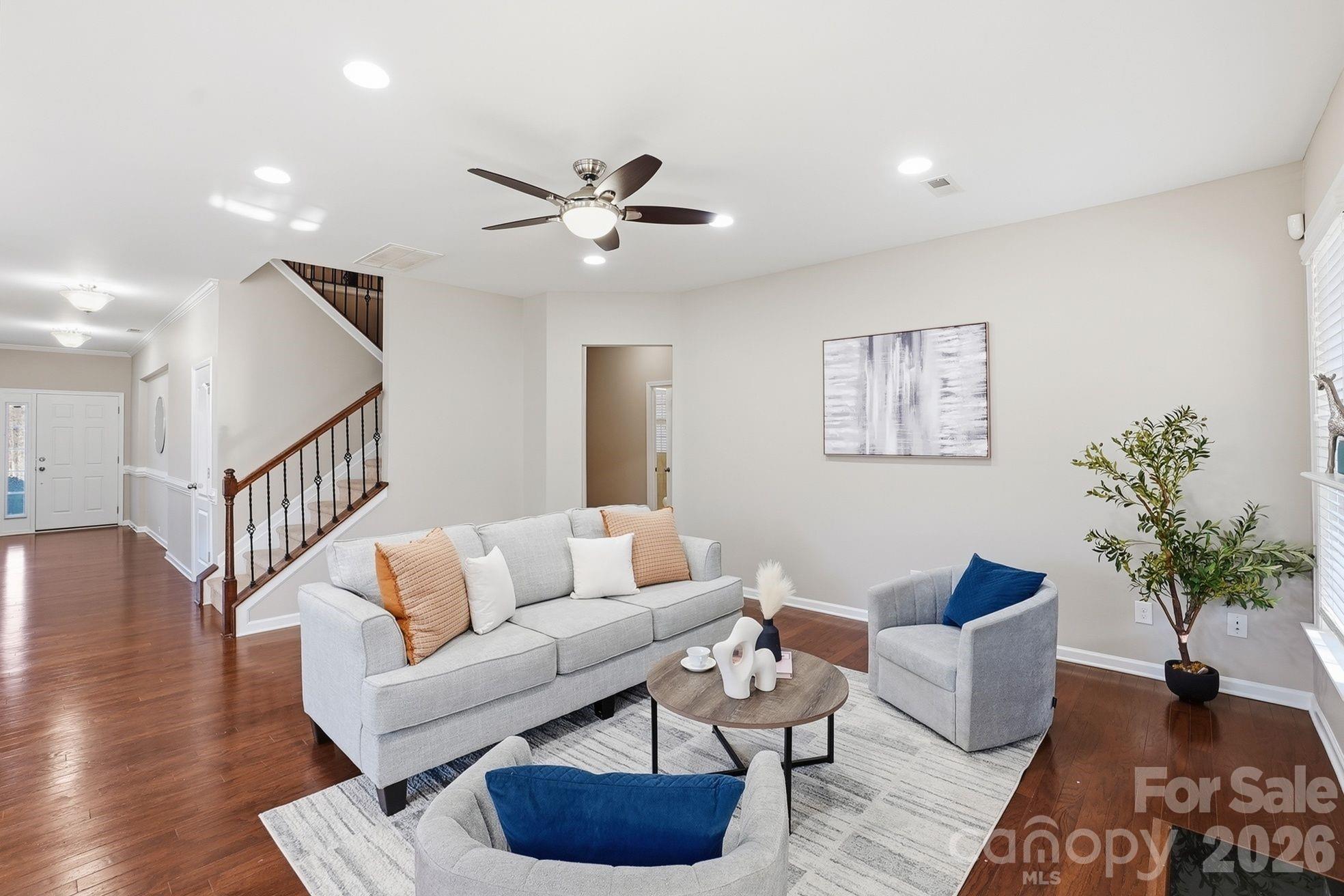 Hawks Creek - Residential