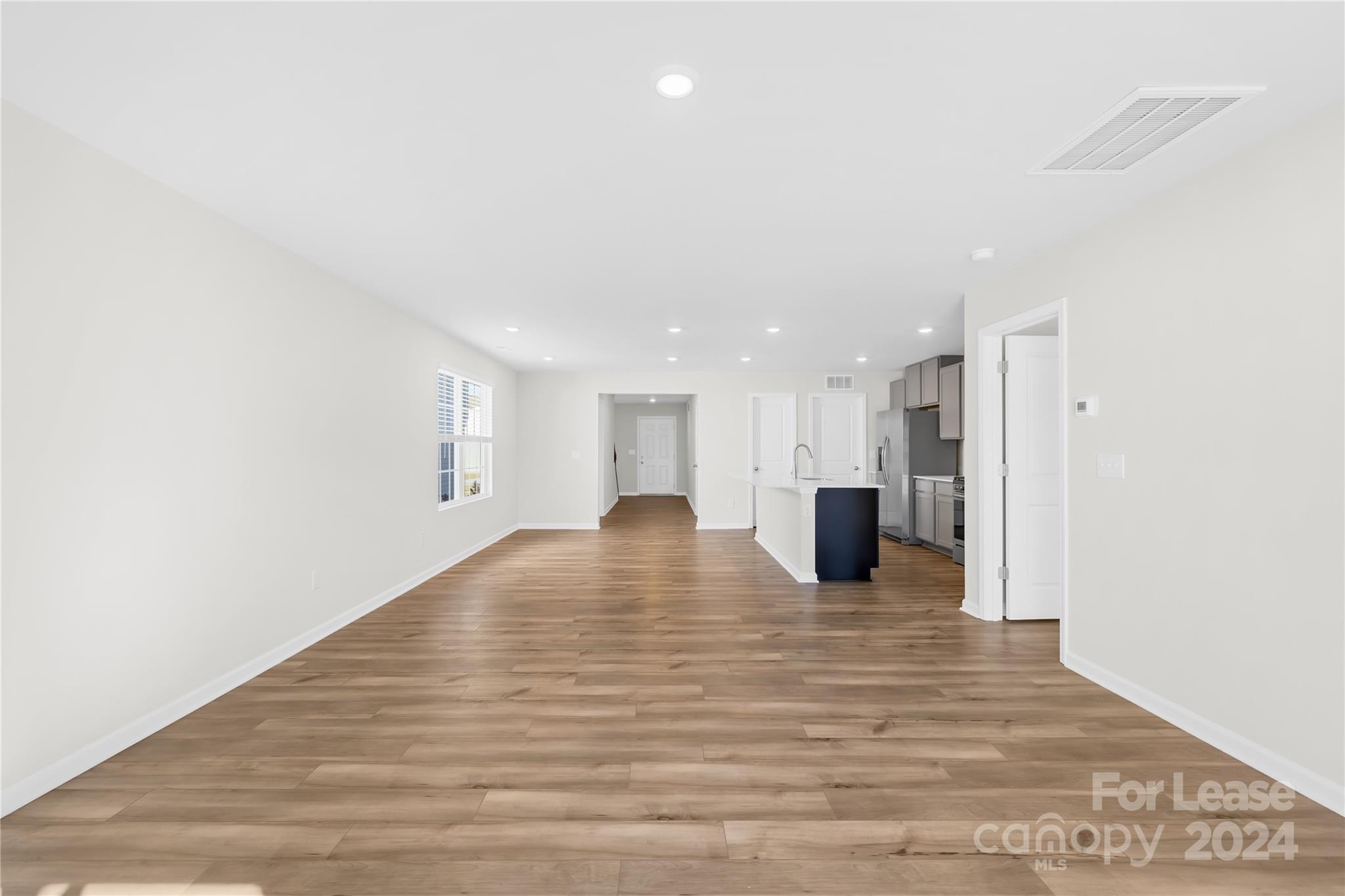 The Retreat at Cameron Commons - Residential Lease