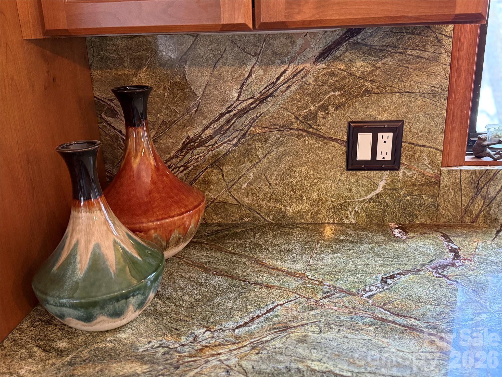 49 Slickrock Ridge Way S